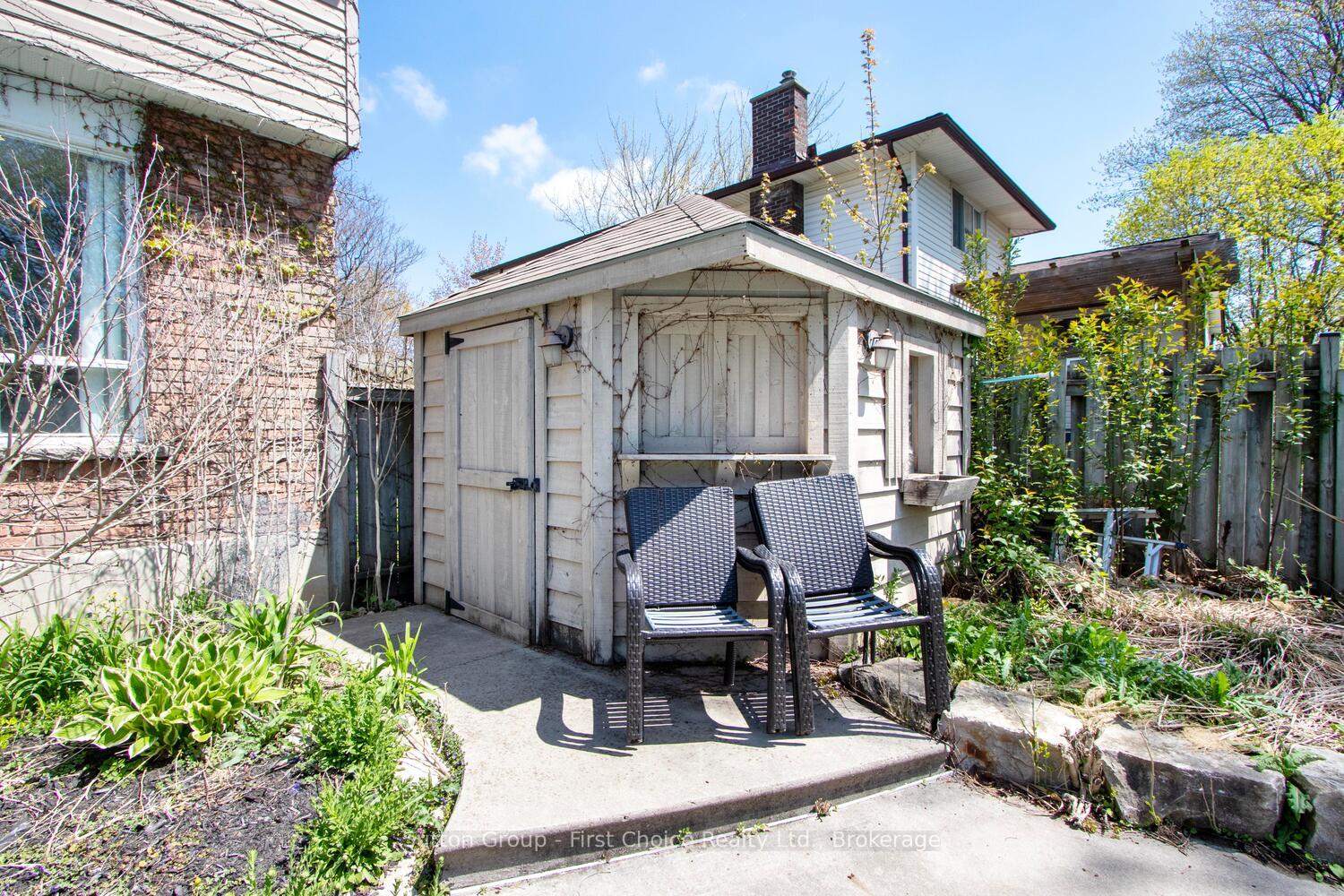 Photo 38 of 39 Park Lane Drive, Stratford — HOMEH