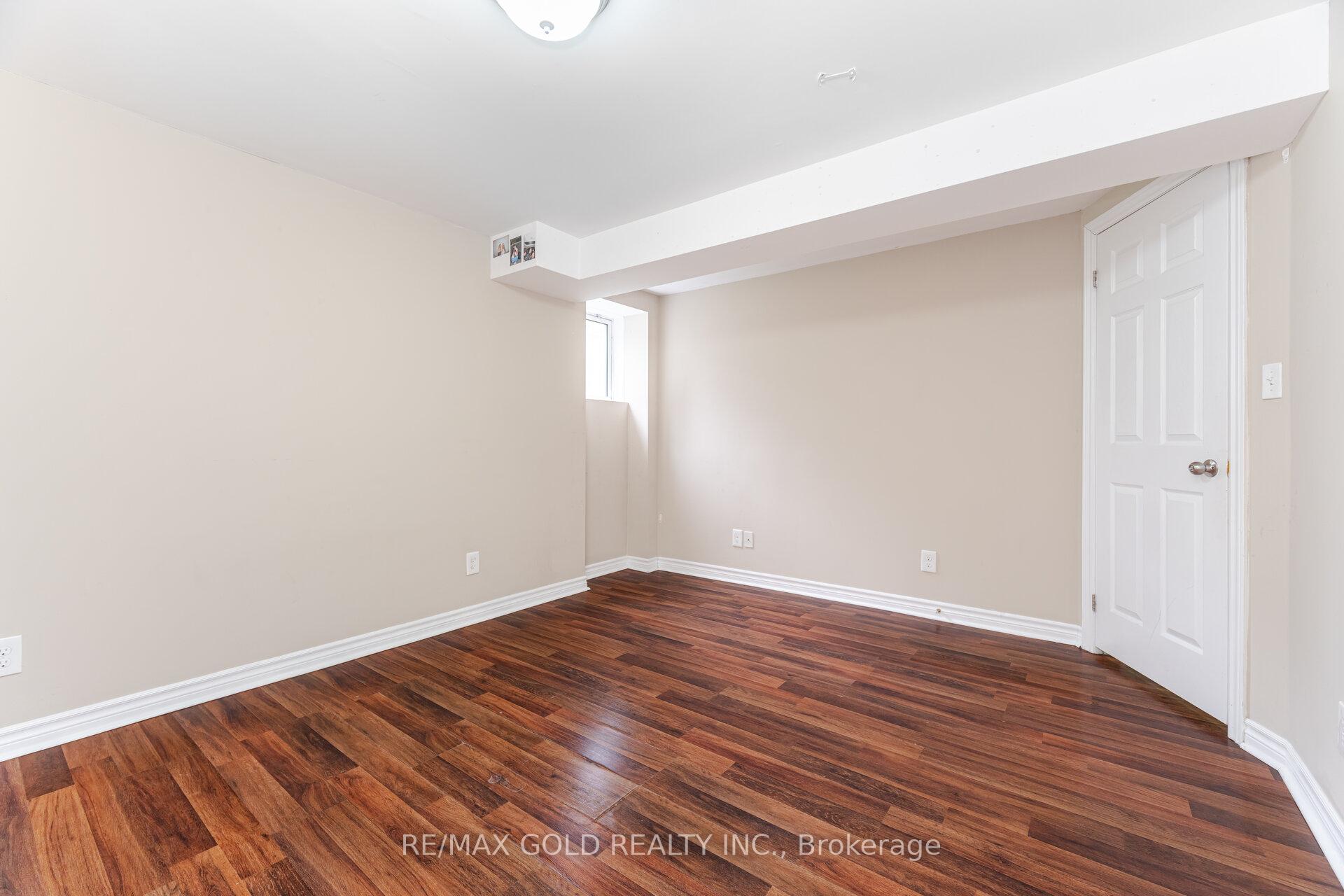 Photo 44 of 135 Norland Circle, Oshawa, Windfields — HOMEH