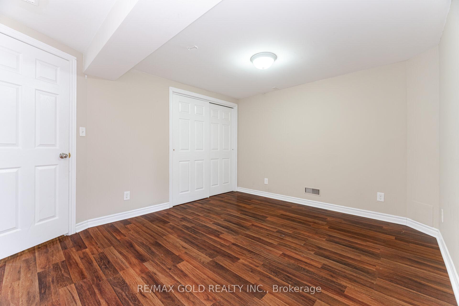 Photo 41 of 135 Norland Circle, Oshawa, Windfields — HOMEH