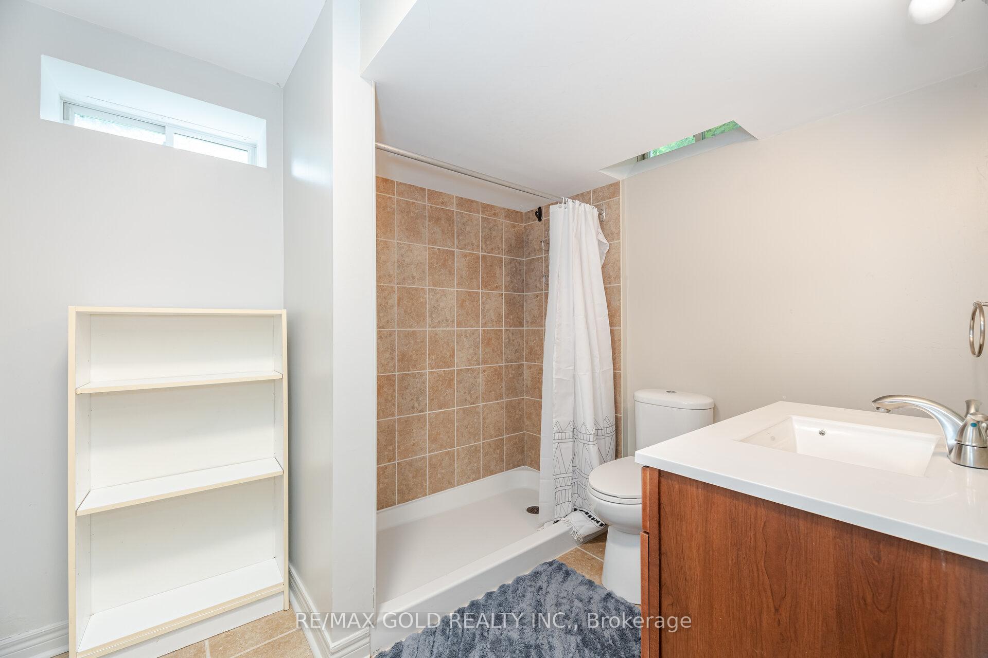 Photo 46 of 135 Norland Circle, Oshawa, Windfields — HOMEH
