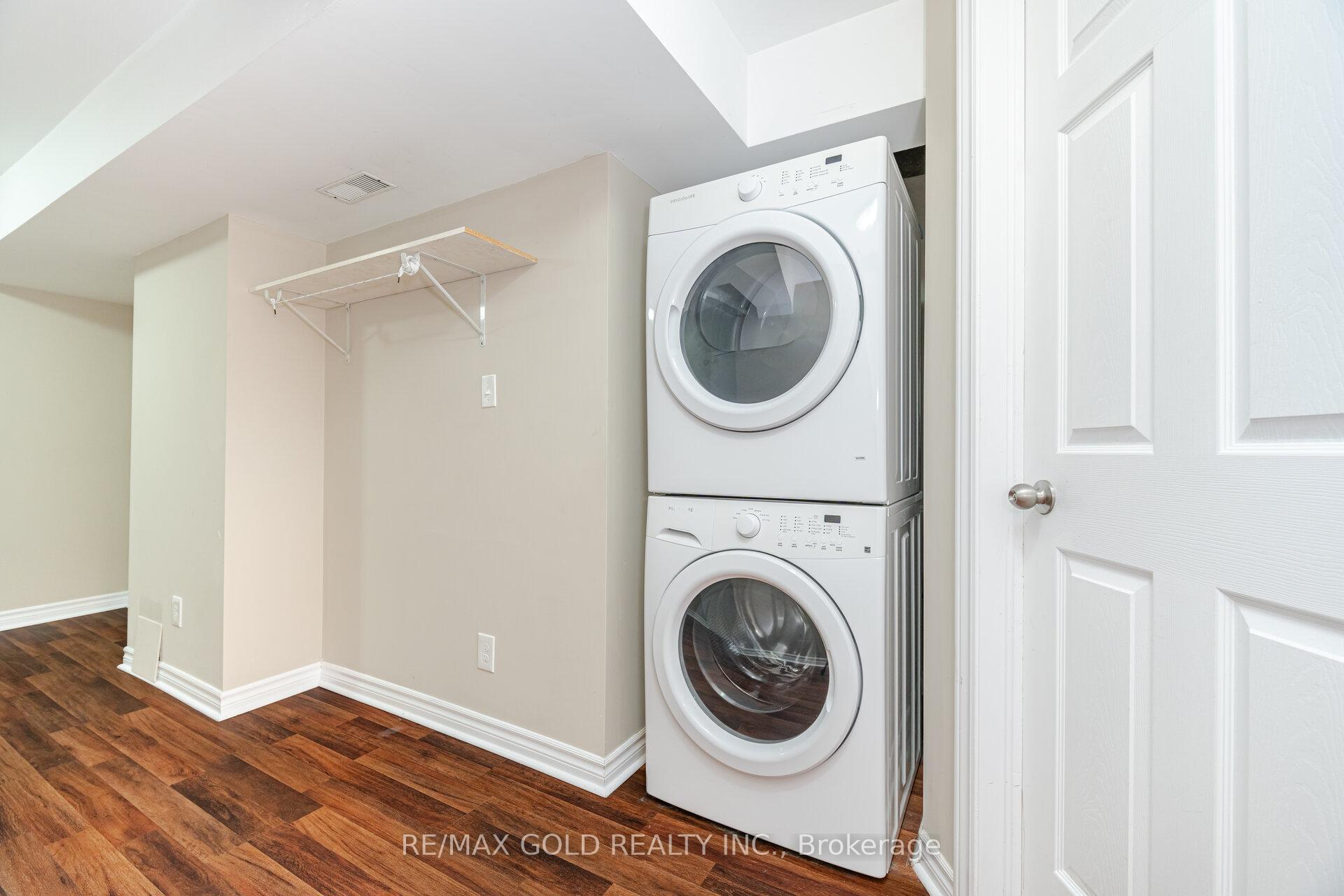 Photo 42 of 135 Norland Circle, Oshawa, Windfields — HOMEH