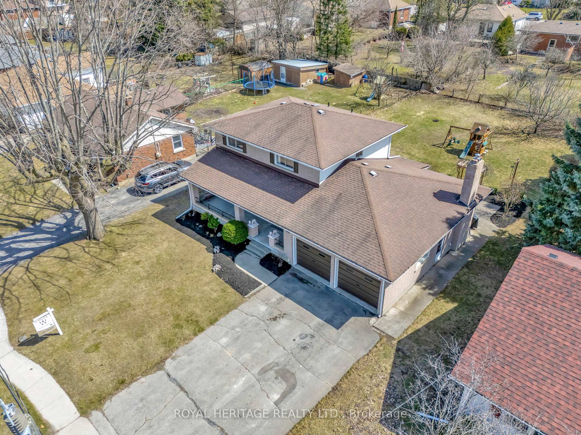 Photo 6 of 94 Dunsdon Street, Brantford — HOMEH