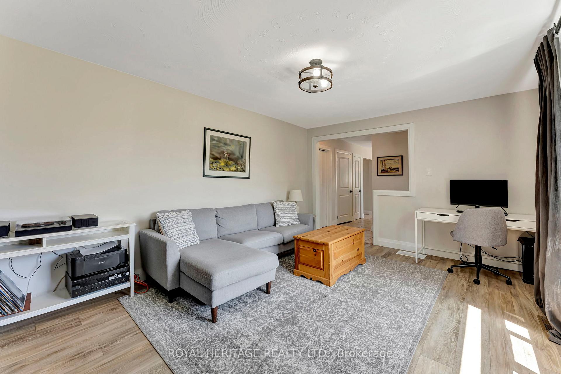Photo 20 of 94 Dunsdon Street, Brantford — HOMEH