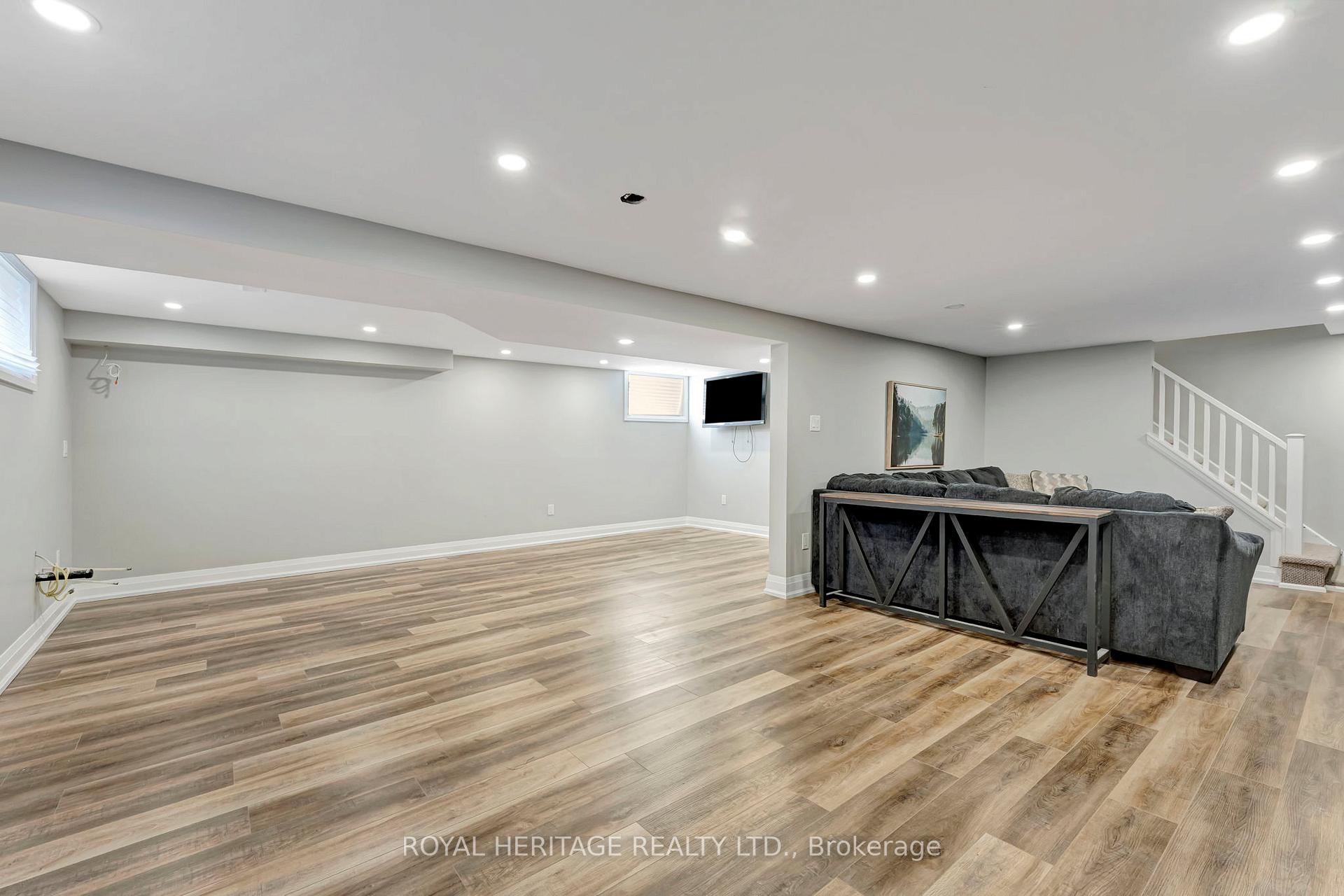 Photo 32 of 94 Dunsdon Street, Brantford — HOMEH
