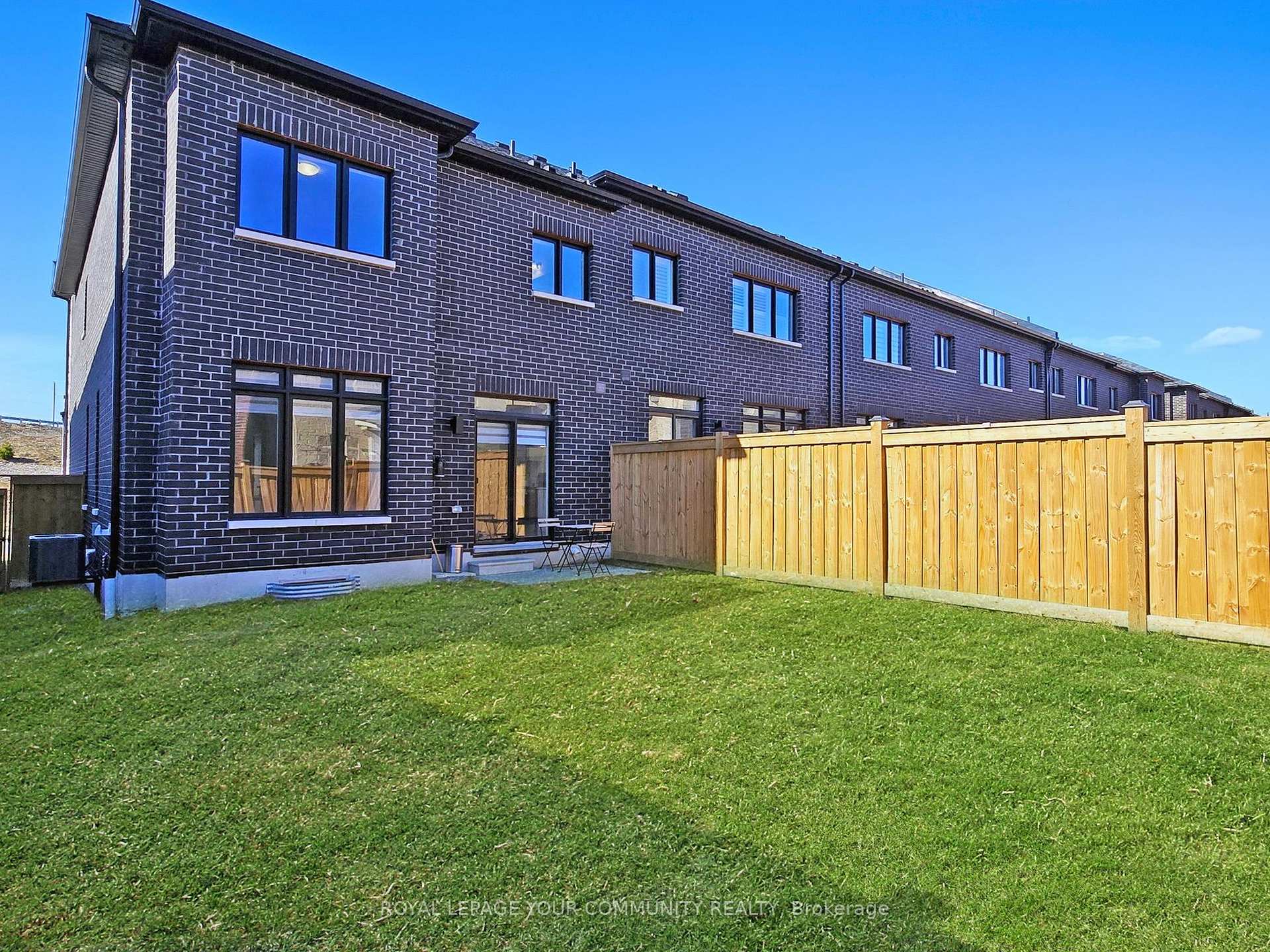 Photo 41 of 148 Ogston Crescent, Whitby, Rural Whitby — HOMEH