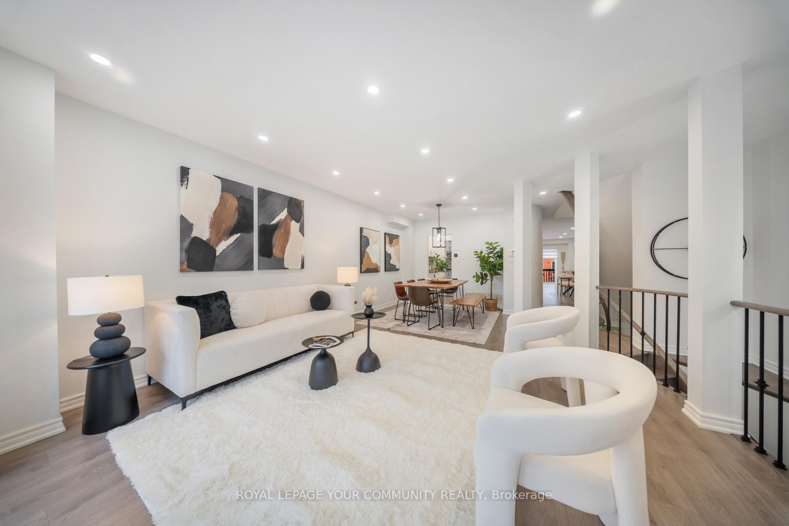 Photo 10 of 20 Jarrett Court, Vaughan, Vellore Village — HOMEH