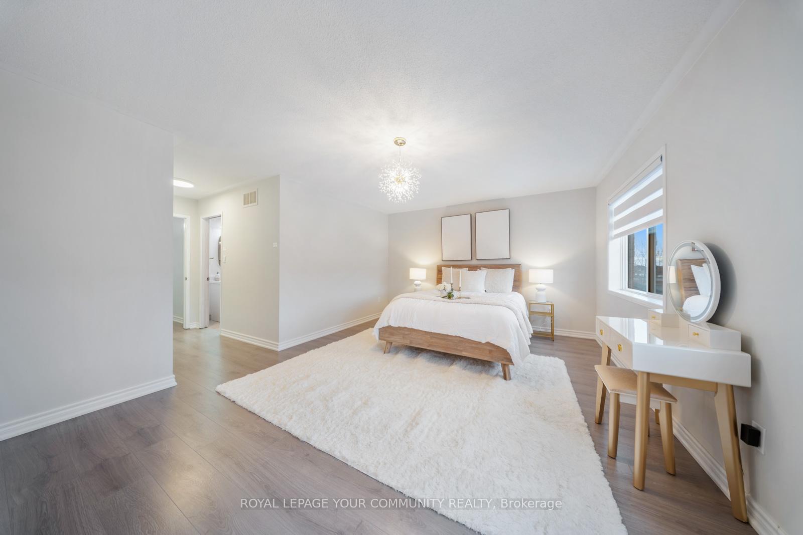 Photo 15 of 20 Jarrett Court, Vaughan, Vellore Village — HOMEH