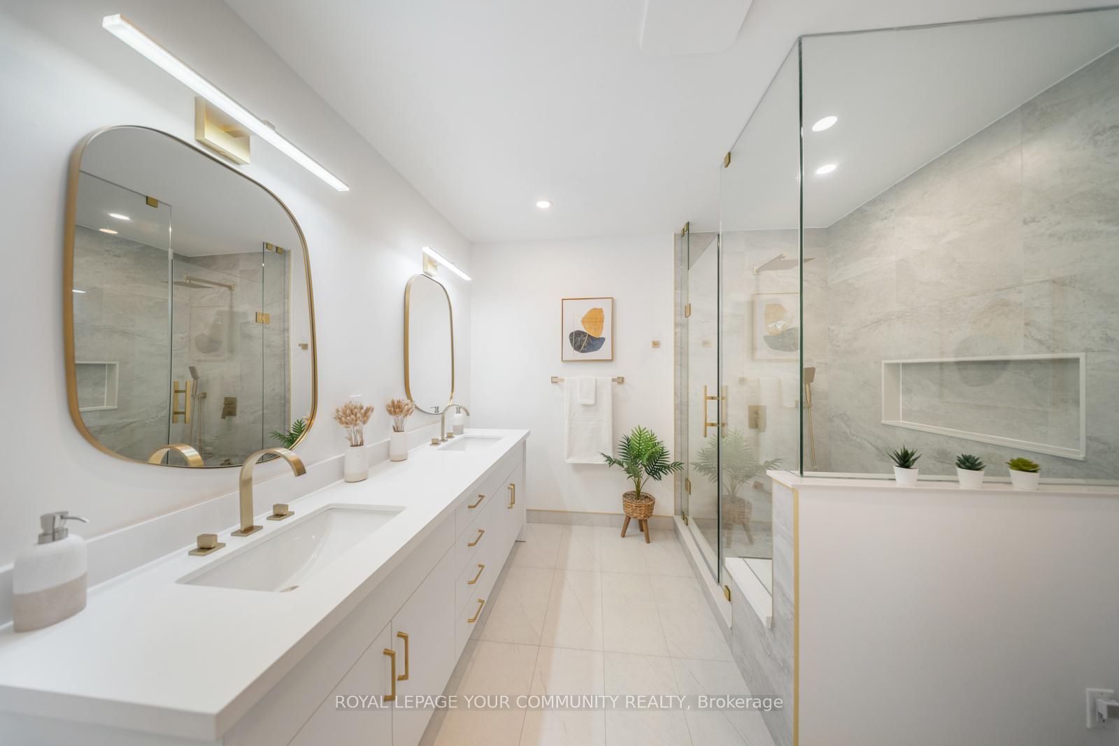 Photo 14 of 20 Jarrett Court, Vaughan, Vellore Village — HOMEH