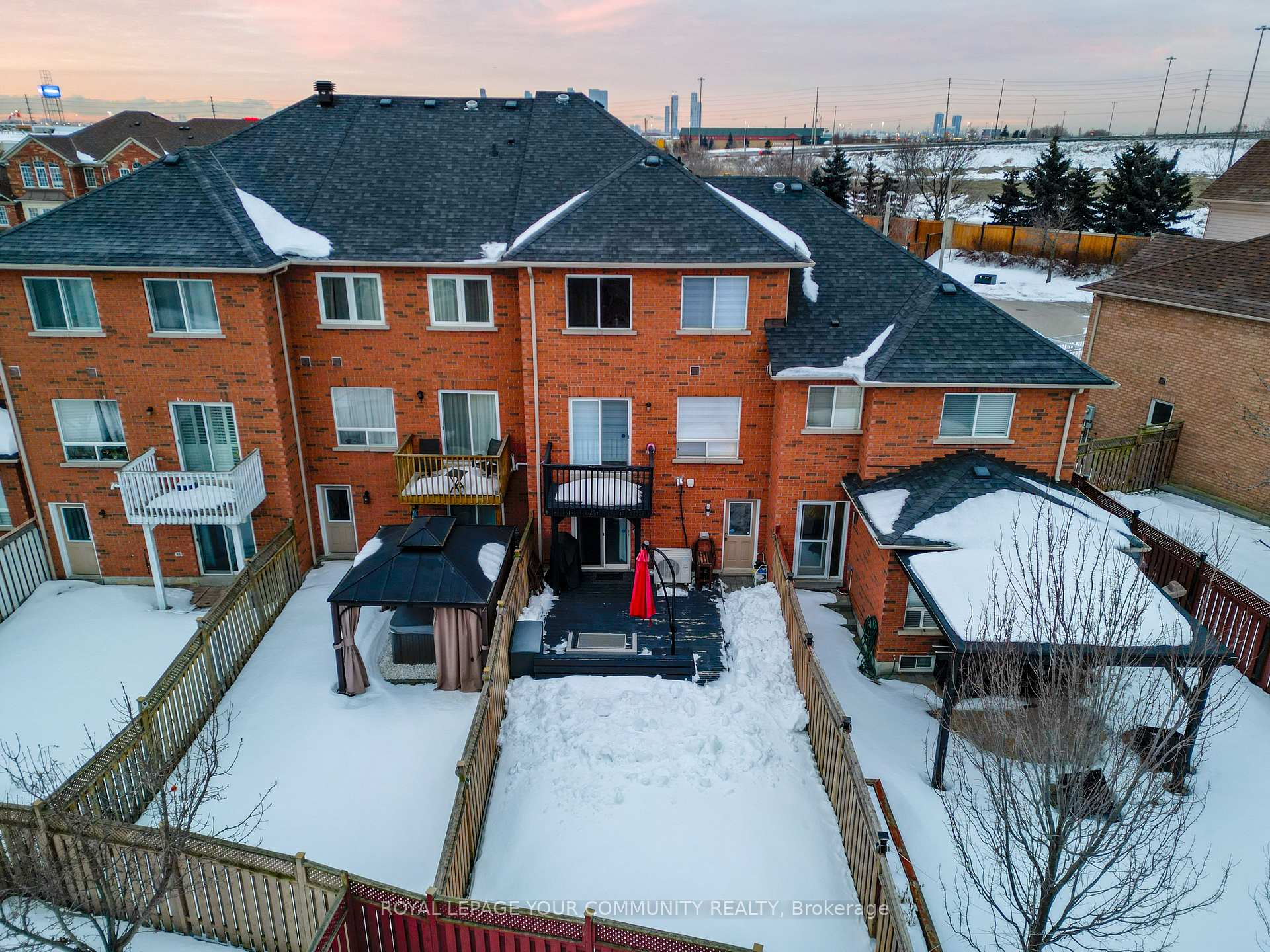 Photo 31 of 20 Jarrett Court, Vaughan, Vellore Village — HOMEH