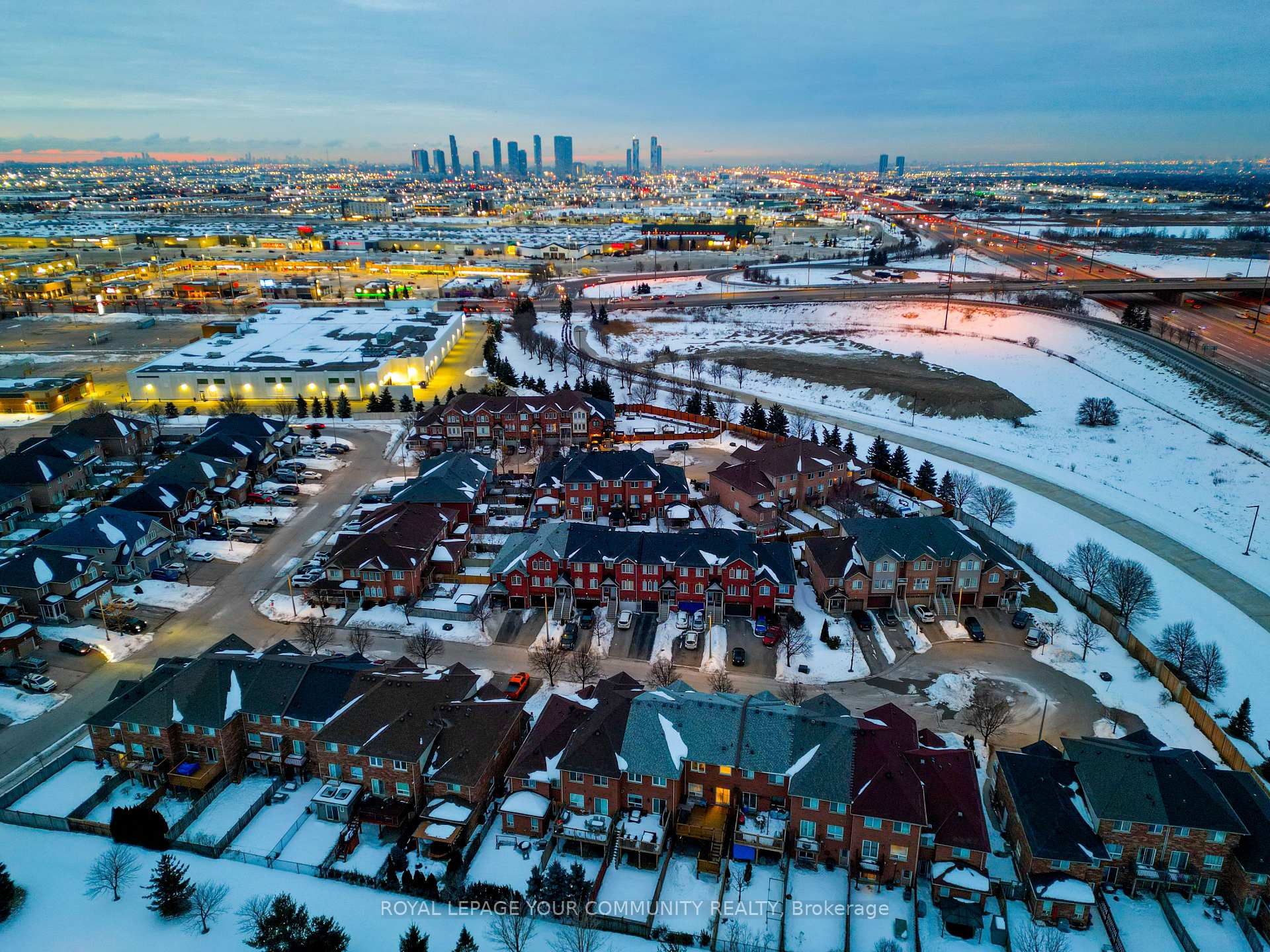 Photo 47 of 20 Jarrett Court, Vaughan, Vellore Village — HOMEH