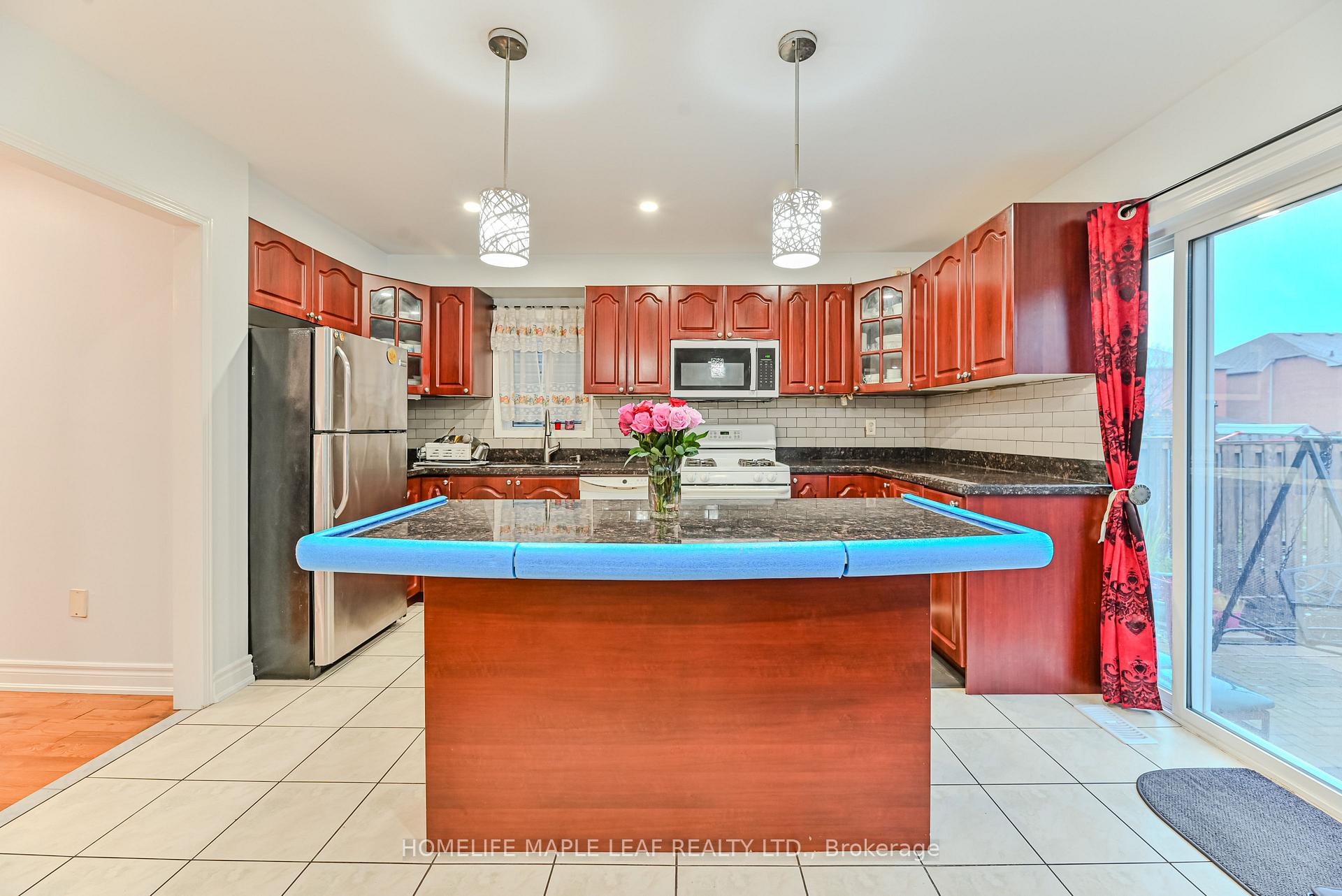 Photo 18 of 3 Hitchen Avenue, Ajax, Northwest Ajax — HOMEH