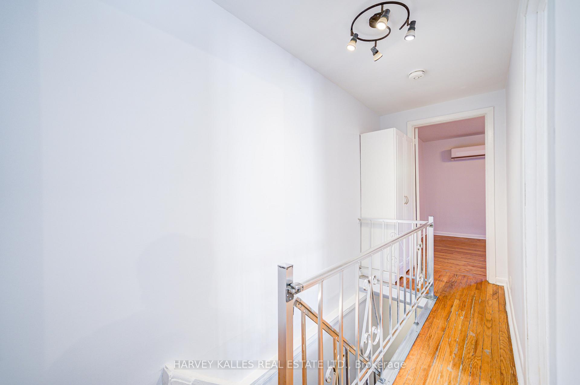 Photo 5 of 156 Atlas Avenue, Toronto, Humewood-Cedarvale — HOMEH