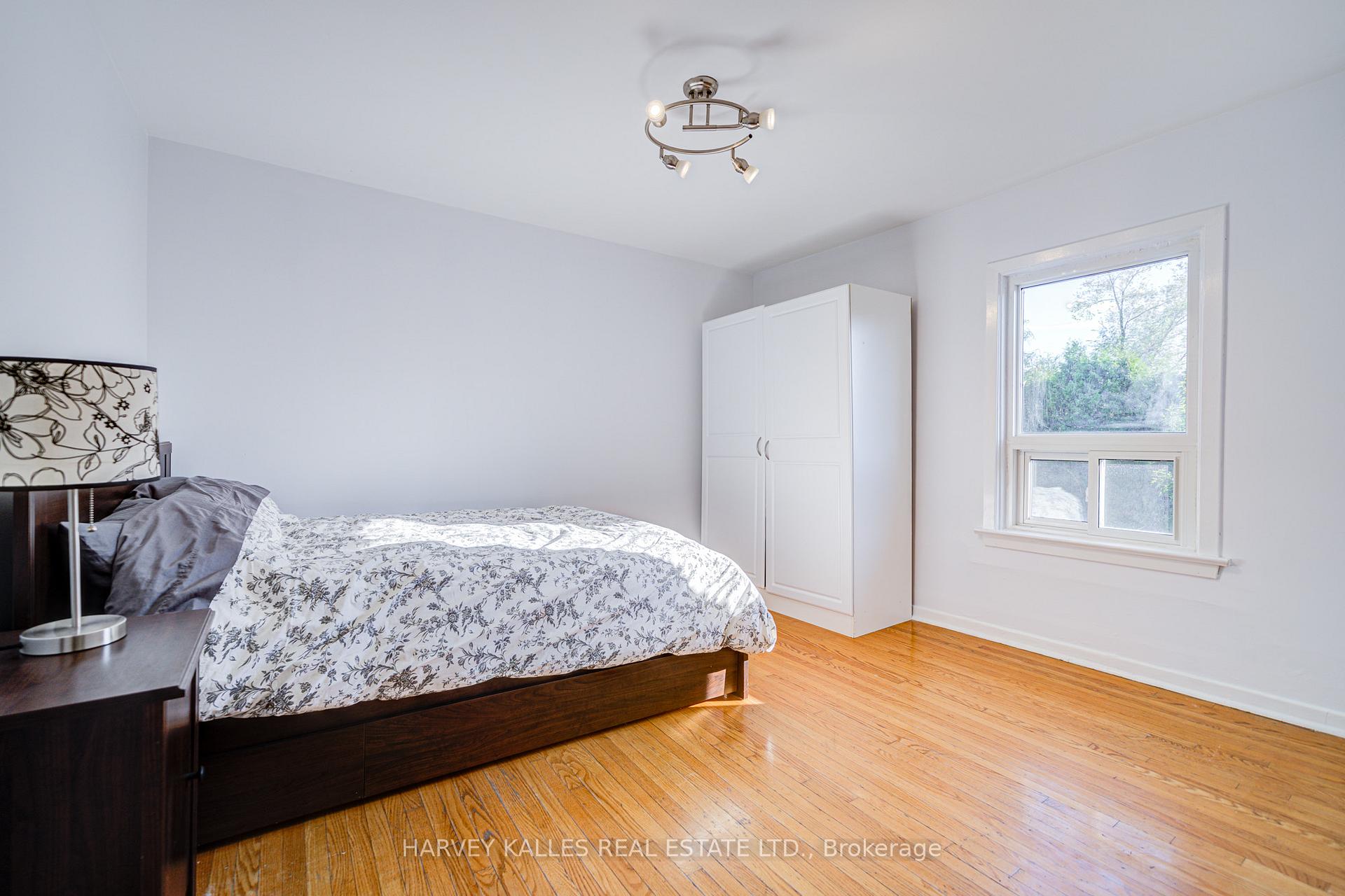 Photo 34 of 156 Atlas Avenue, Toronto, Humewood-Cedarvale — HOMEH