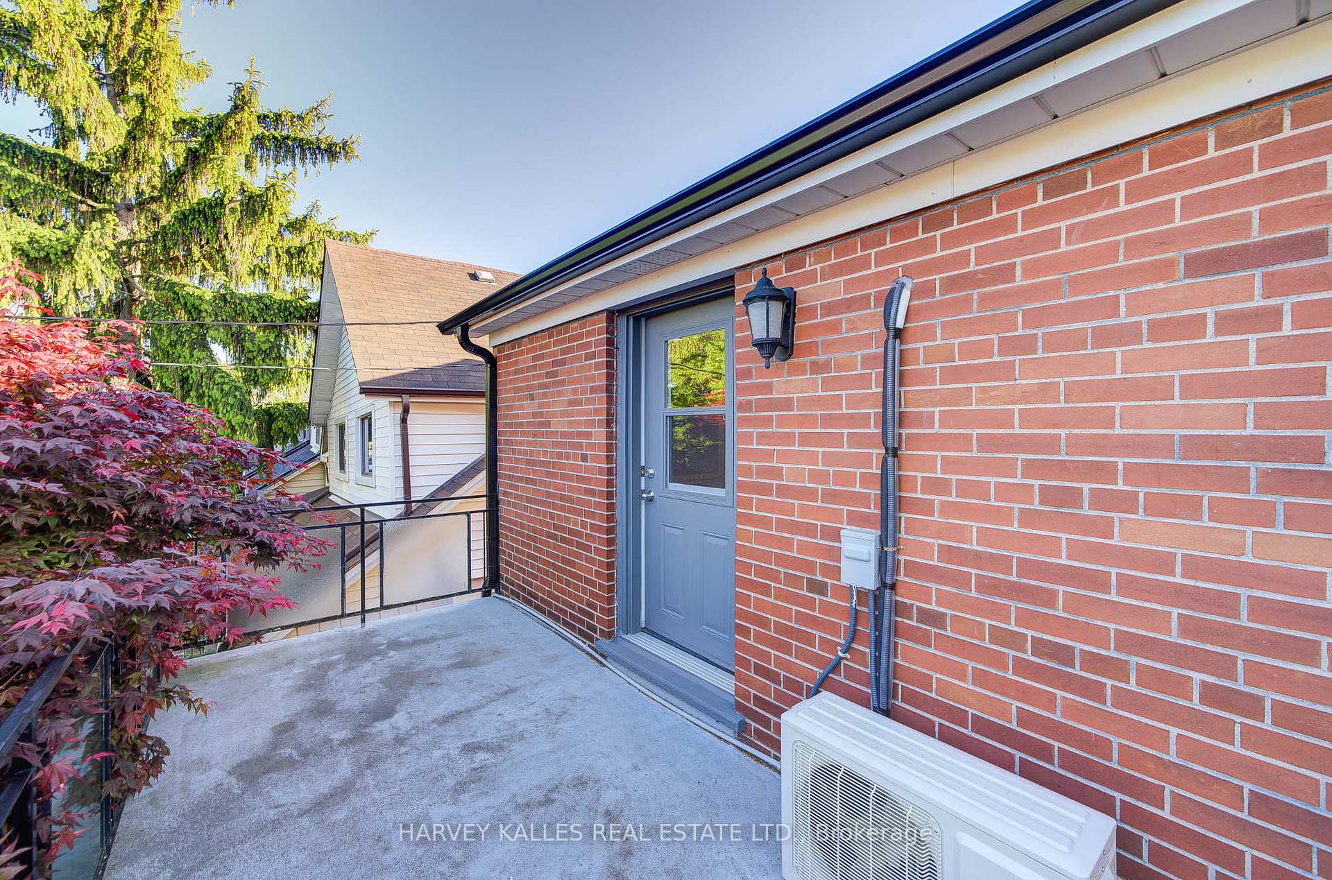 Photo 37 of 156 Atlas Avenue, Toronto, Humewood-Cedarvale — HOMEH
