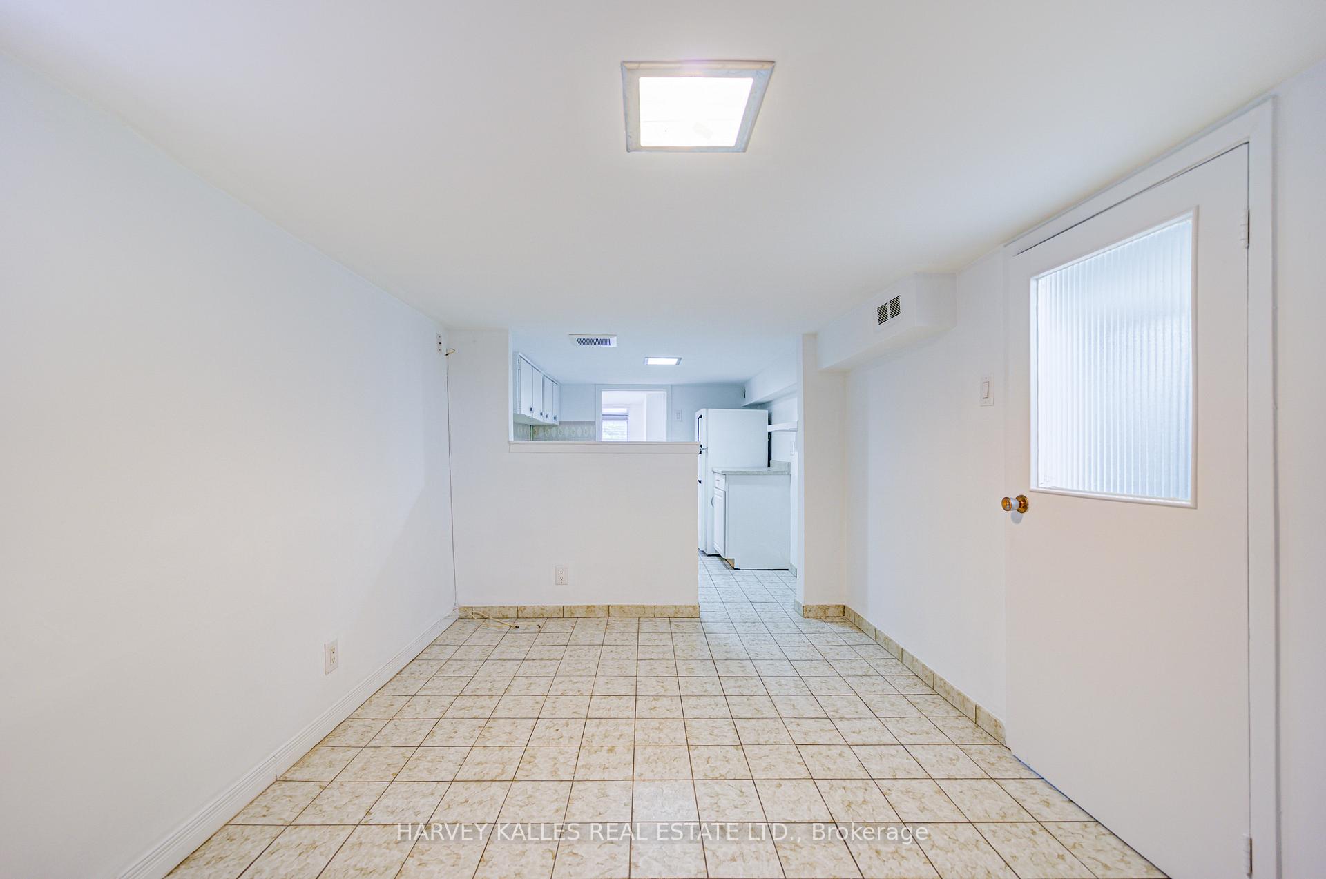 Photo 47 of 156 Atlas Avenue, Toronto, Humewood-Cedarvale — HOMEH
