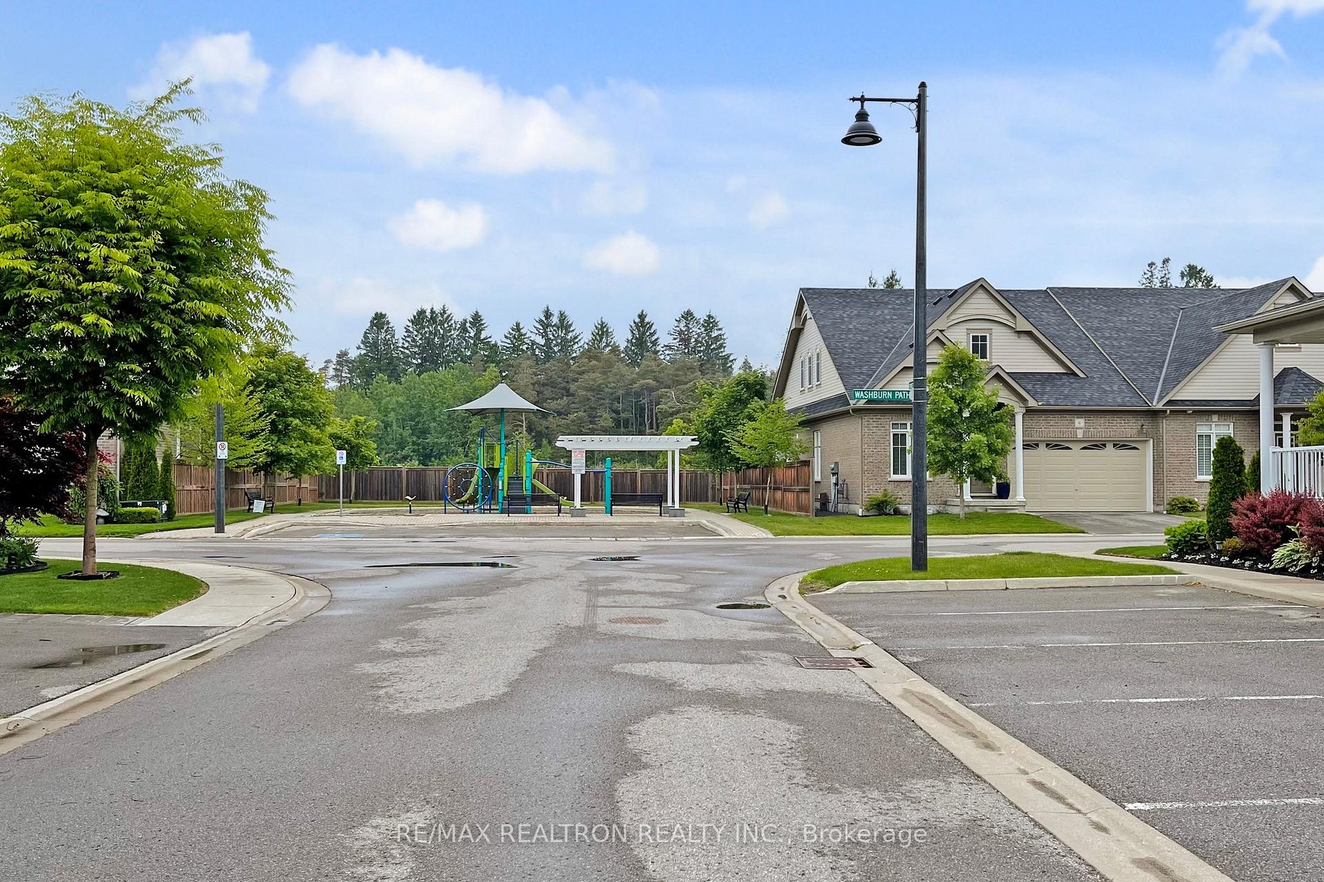 Photo 43 of 16 Washburn Path, Clarington, Courtice — HOMEH