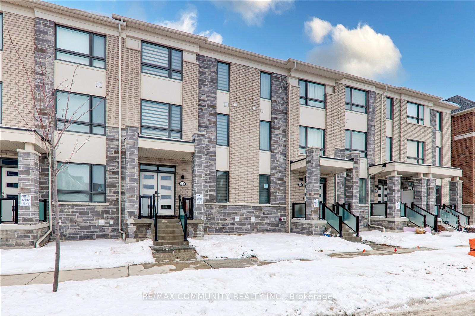 Photo 12 of 3316 Thunderbird Promenade, Pickering, Rural Pickering — HOMEH