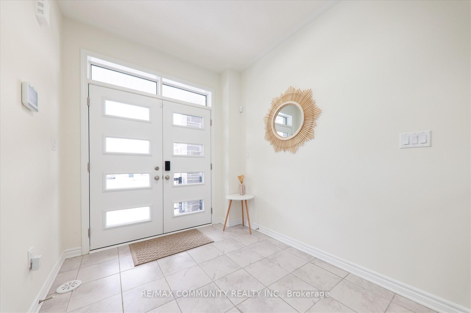 Photo 5 of 3316 Thunderbird Promenade, Pickering, Rural Pickering — HOMEH