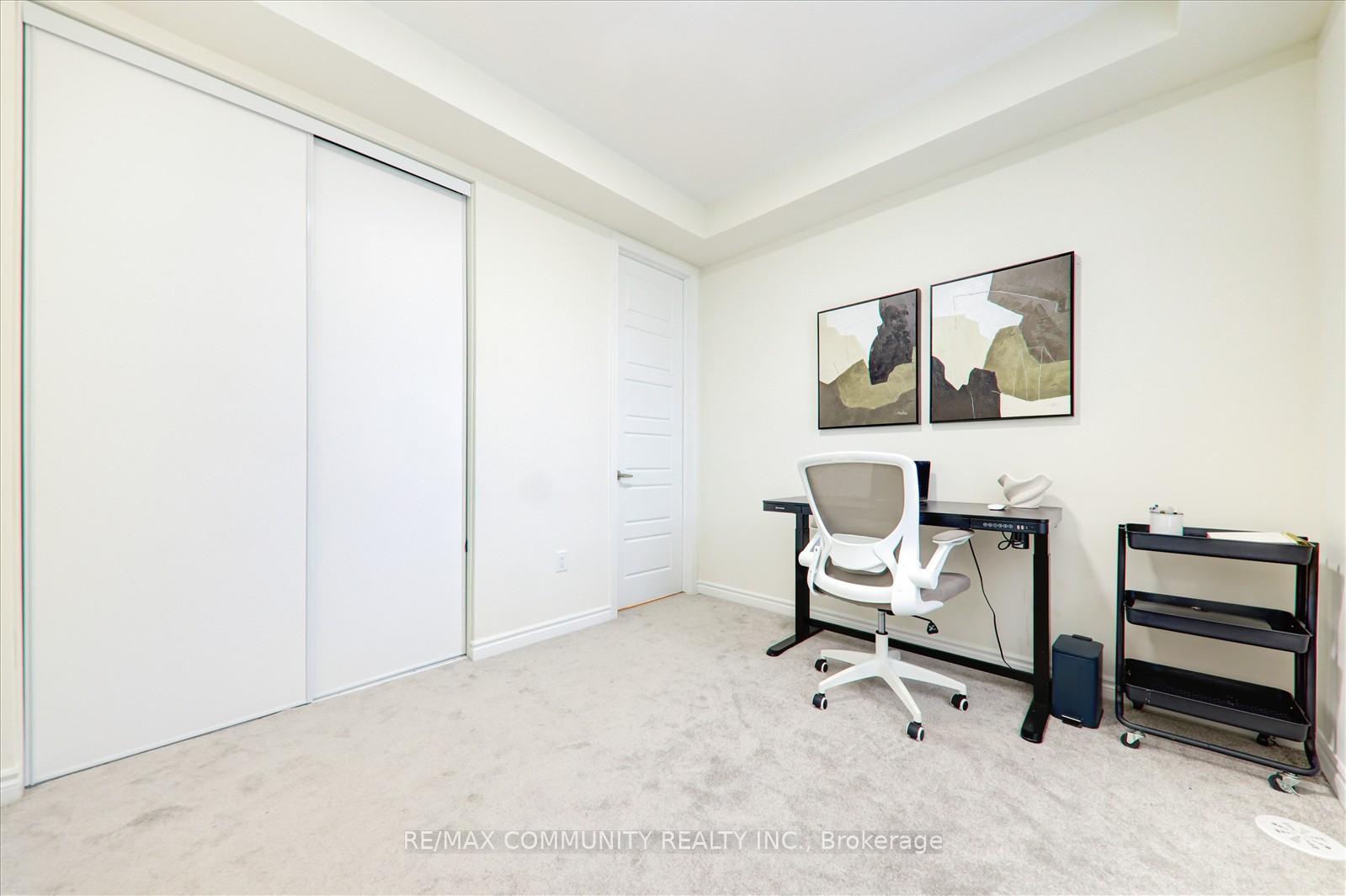 Photo 2 of 3316 Thunderbird Promenade, Pickering, Rural Pickering — HOMEH