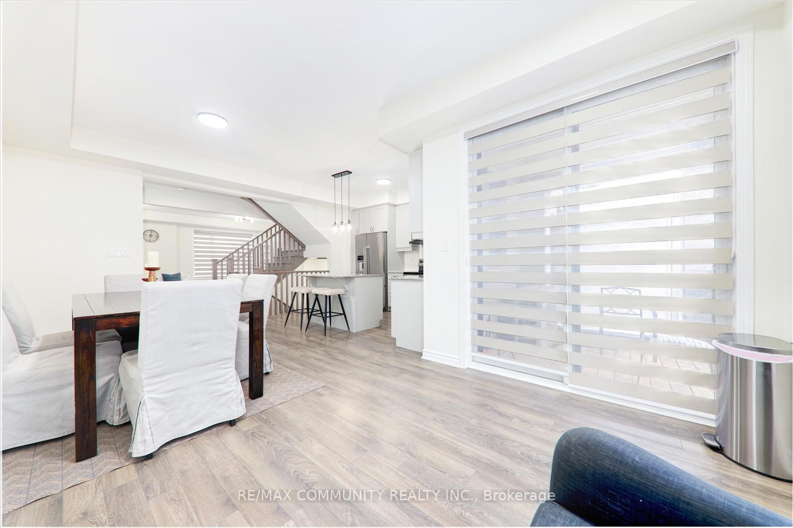 Photo 8 of 3316 Thunderbird Promenade, Pickering, Rural Pickering — HOMEH