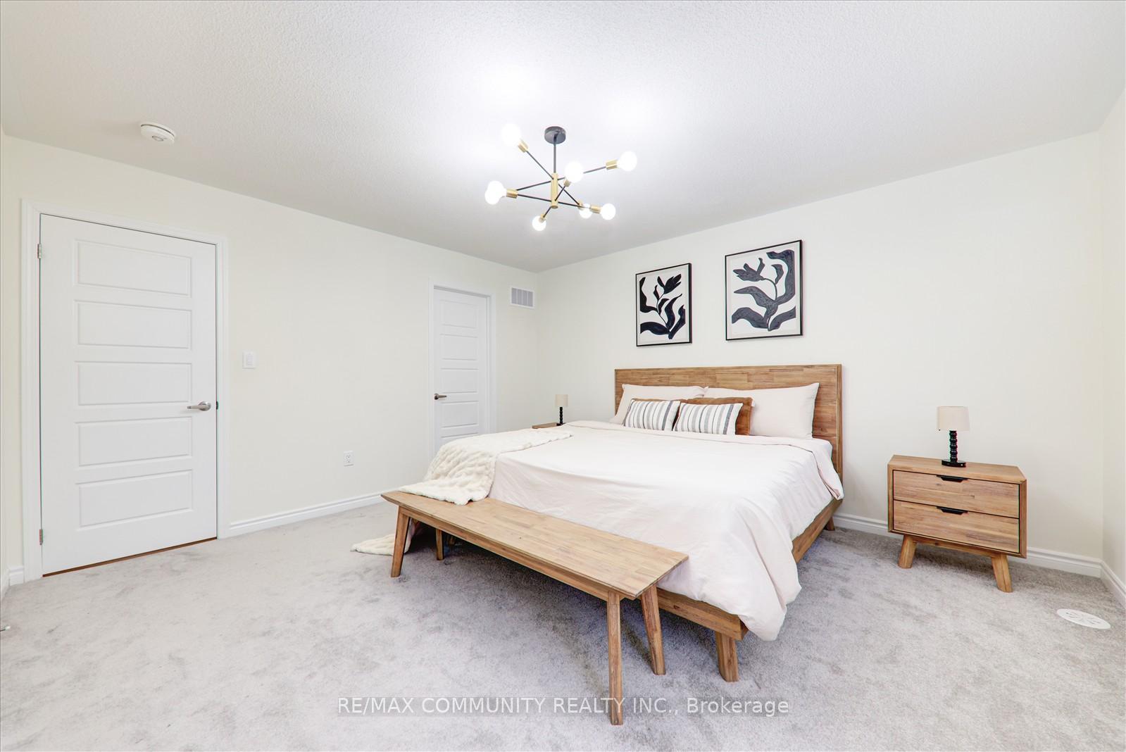 Photo 21 of 3316 Thunderbird Promenade, Pickering, Rural Pickering — HOMEH