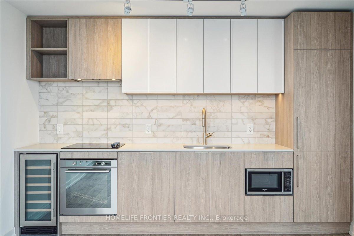 Photo 12 of Unit 1916, 2020 Bathurst Street, Toronto, Humewood-Cedarvale — HOMEH