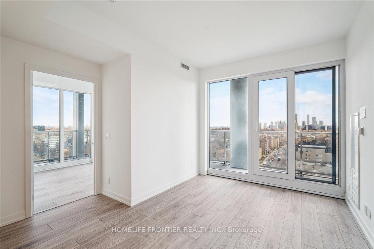 Photo 8 of Unit 1916, 2020 Bathurst Street, Toronto, Humewood-Cedarvale — HOMEH