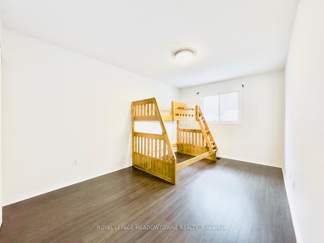 Photo 14 of 19 Galileo Boulevard, Brantford — HOMEH