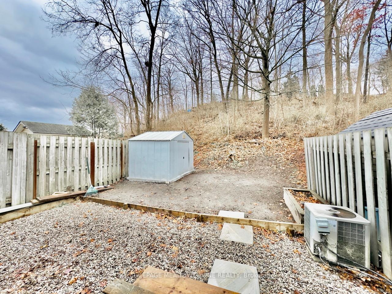 Photo 29 of 19 Galileo Boulevard, Brantford — HOMEH