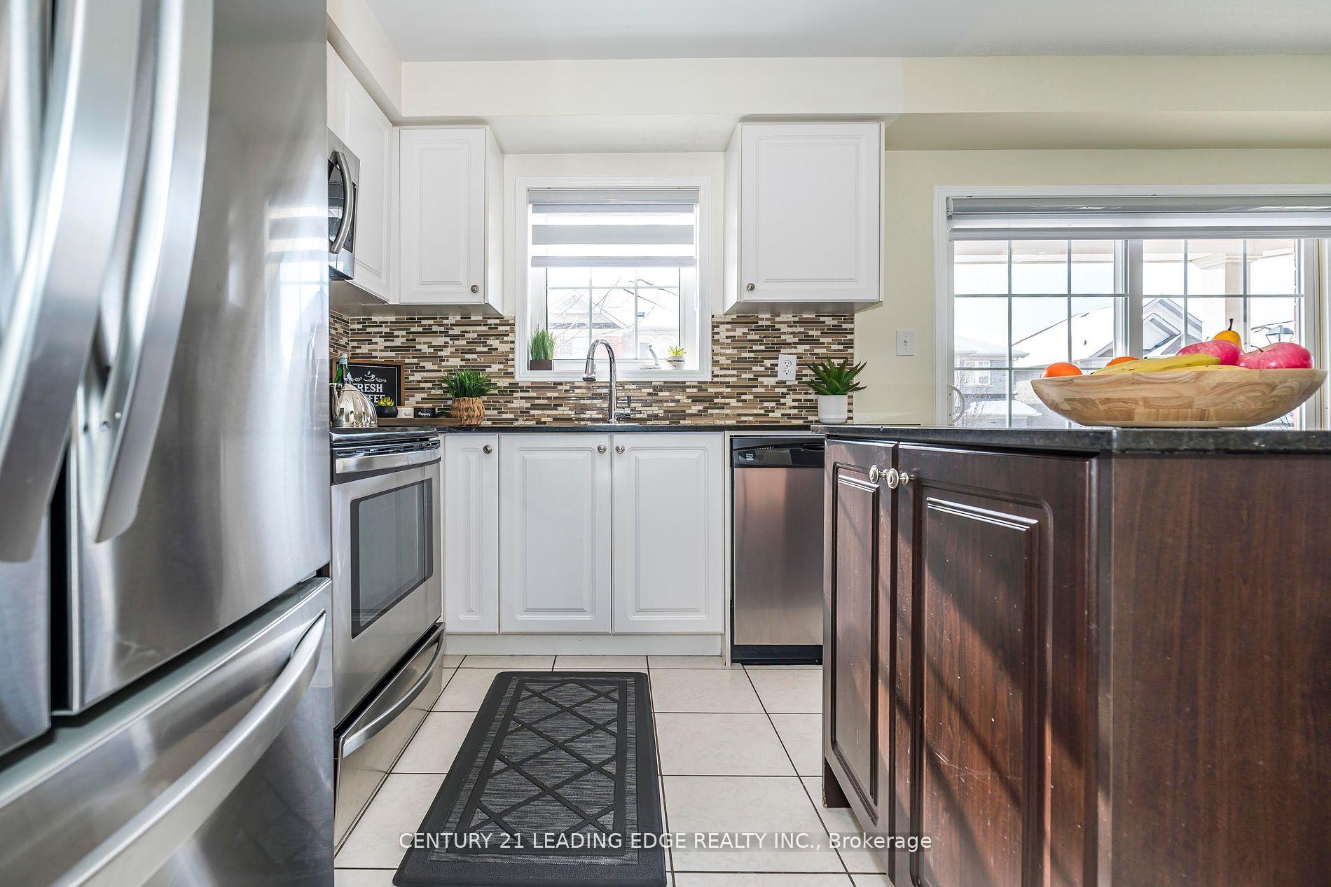 Photo 23 of 20 Boylett Road, Ajax, Central East — HOMEH