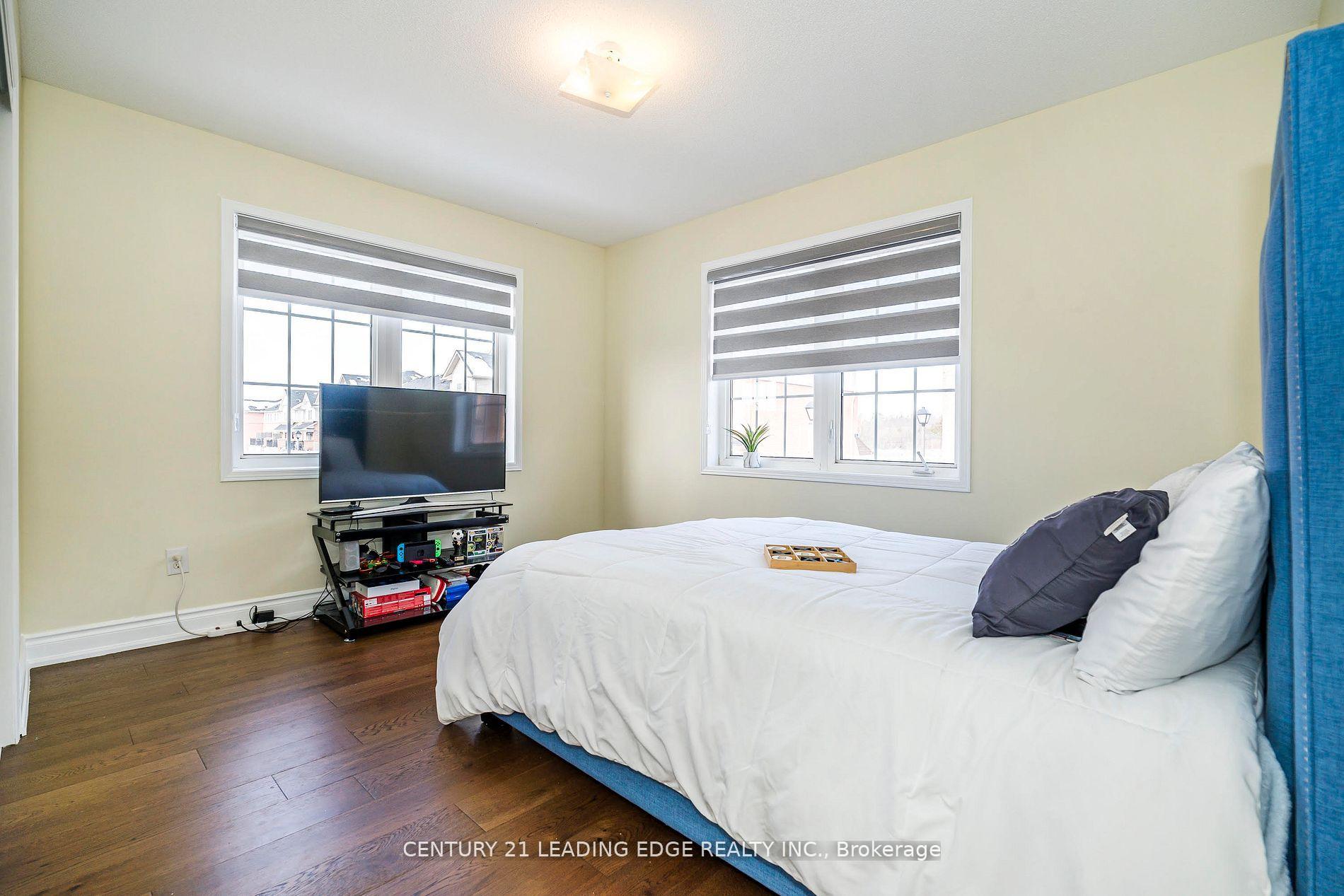 Photo 37 of 20 Boylett Road, Ajax, Central East — HOMEH