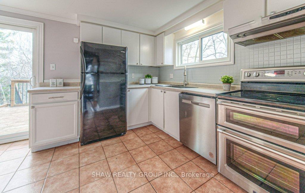 Photo 9 of 57 Carter Crescent, Cambridge — HOMEH