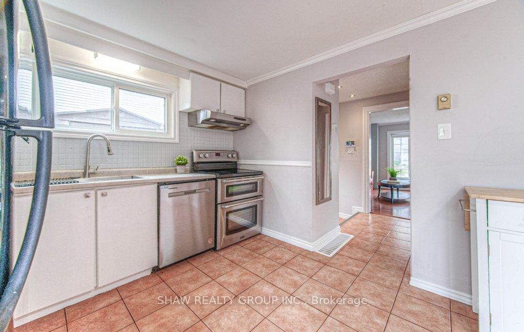 Photo 8 of 57 Carter Crescent, Cambridge — HOMEH
