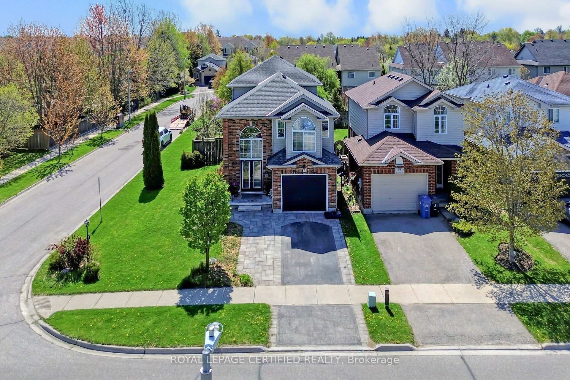 Photo 44 of 99 Simmonds Drive, Guelph, Victoria North — HOMEH