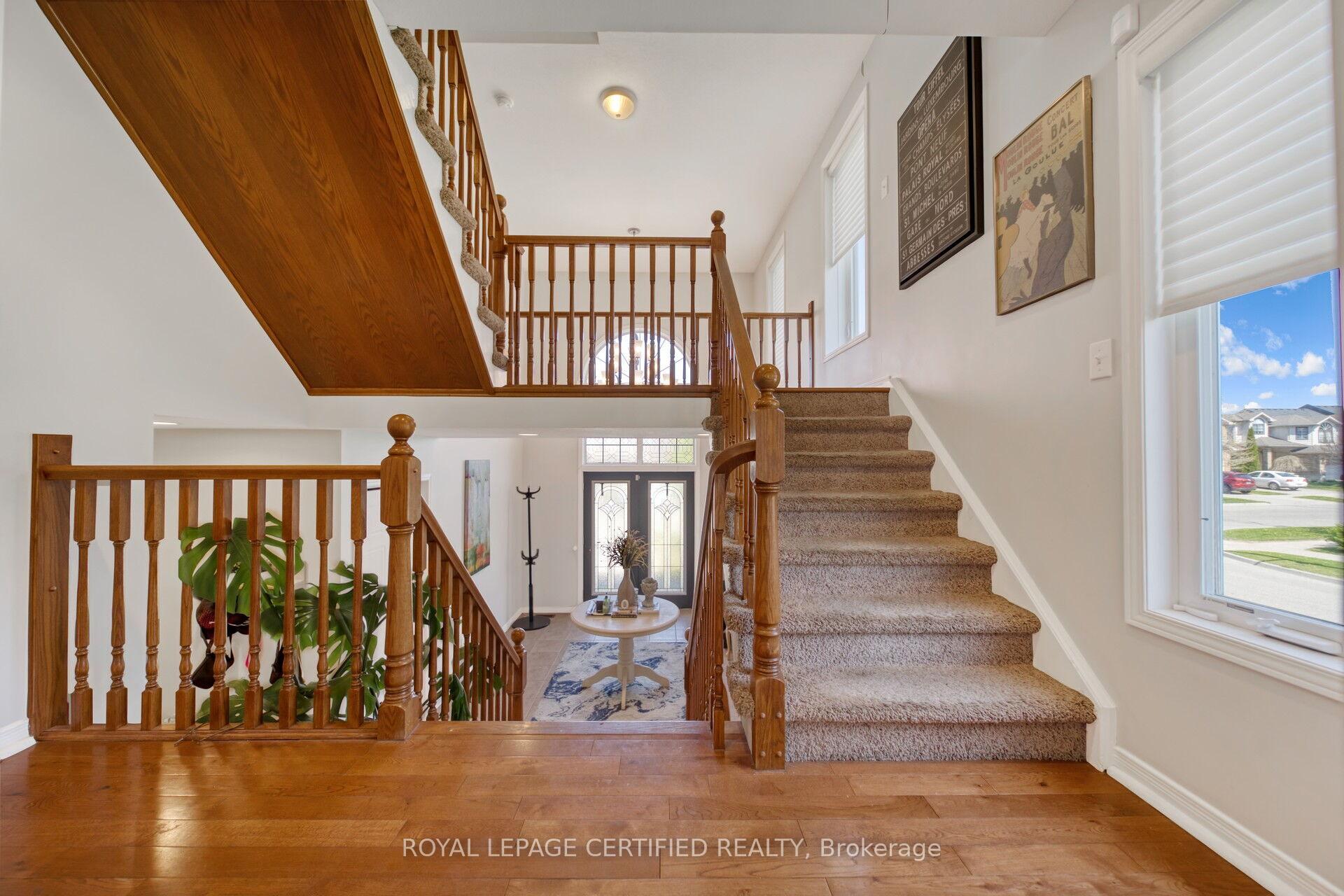 Photo 2 of 99 Simmonds Drive, Guelph, Victoria North — HOMEH