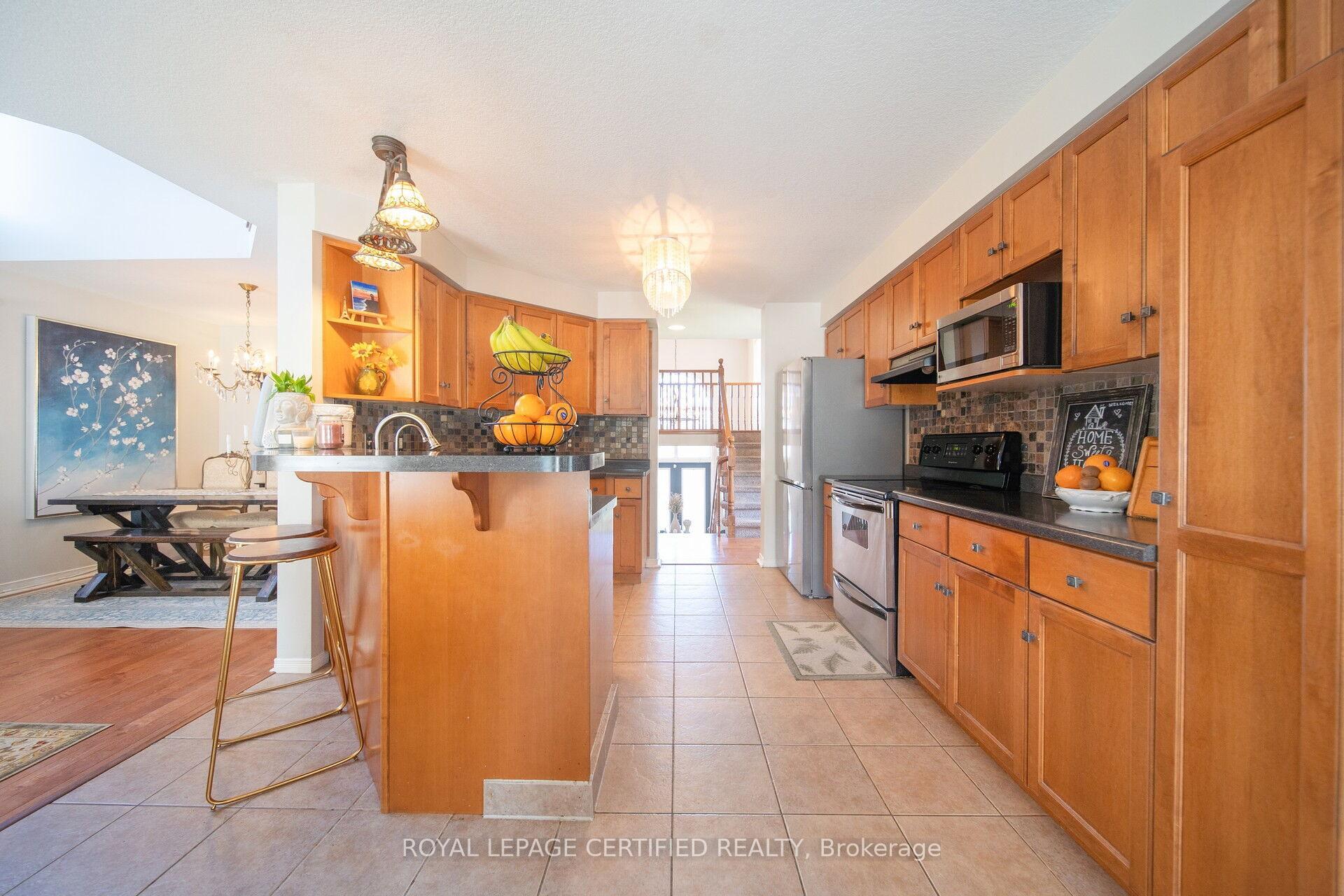Photo 28 of 99 Simmonds Drive, Guelph, Victoria North — HOMEH
