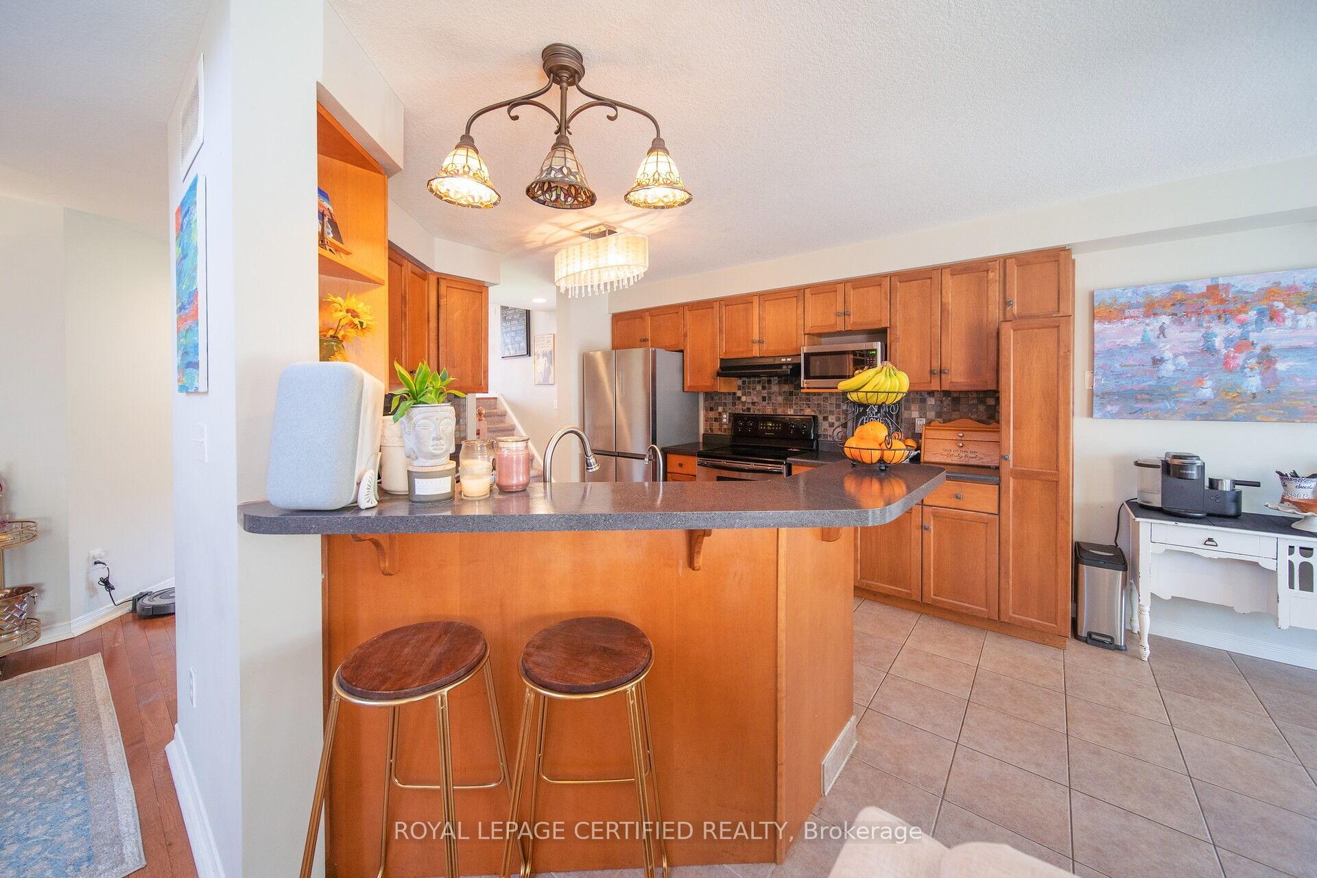 Photo 36 of 99 Simmonds Drive, Guelph, Victoria North — HOMEH