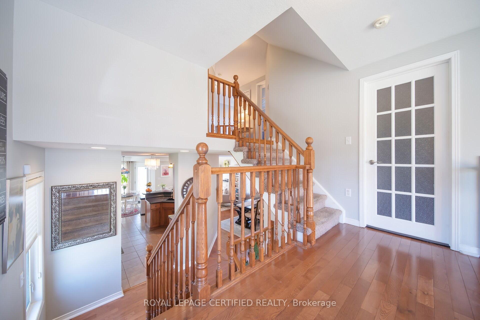 Photo 22 of 99 Simmonds Drive, Guelph, Victoria North — HOMEH