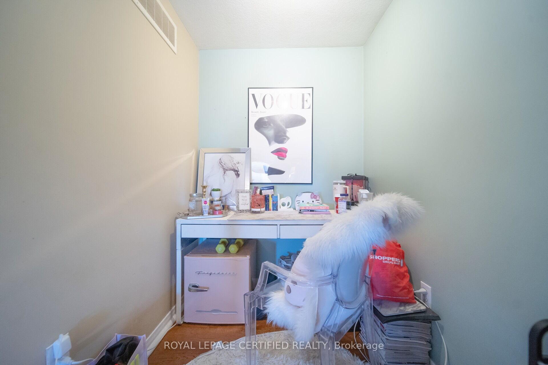 Photo 15 of 99 Simmonds Drive, Guelph, Victoria North — HOMEH