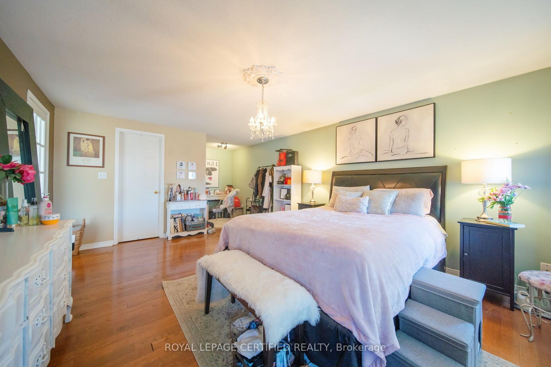 Photo 46 of 99 Simmonds Drive, Guelph, Victoria North — HOMEH