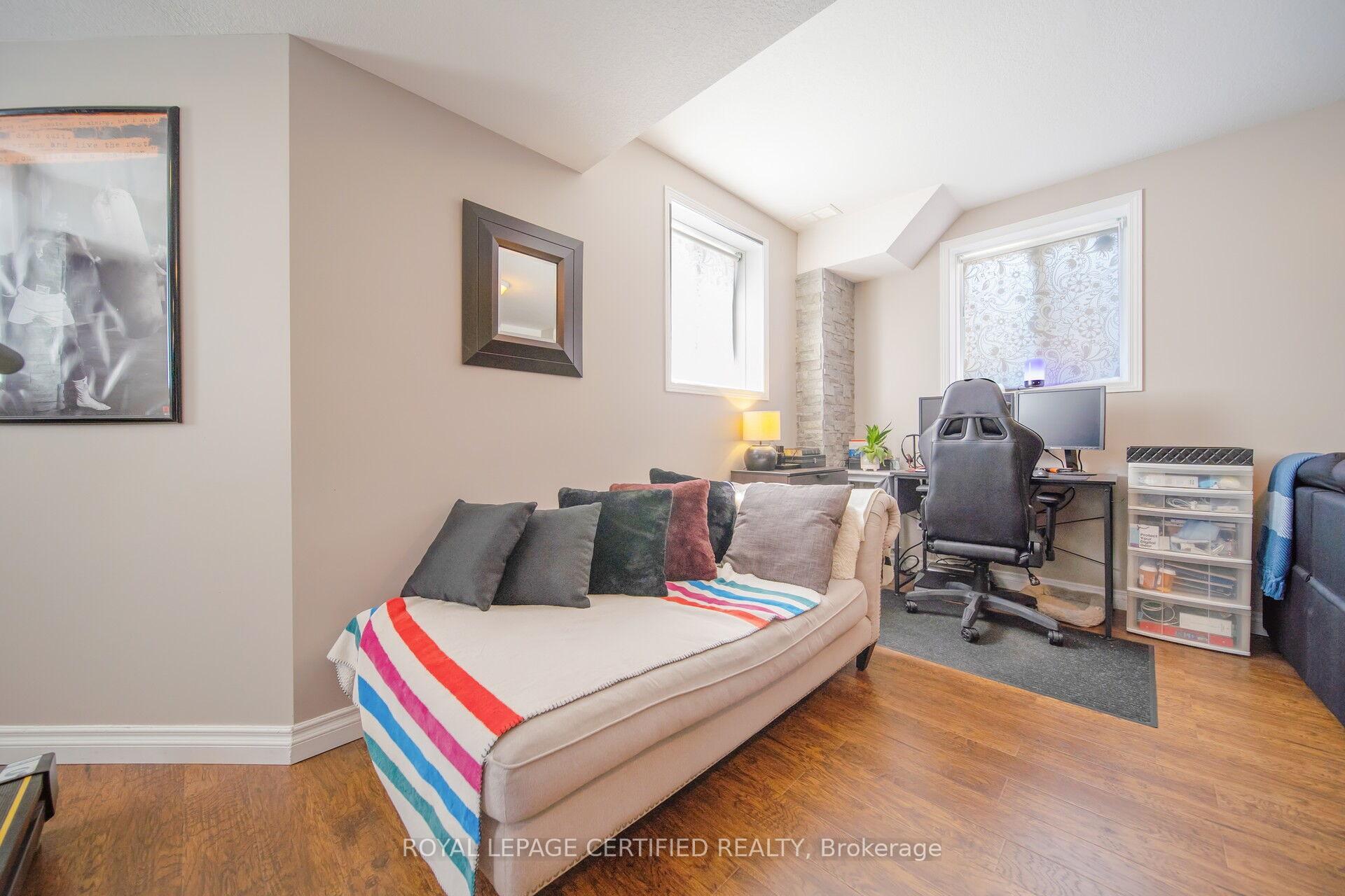 Photo 47 of 99 Simmonds Drive, Guelph, Victoria North — HOMEH