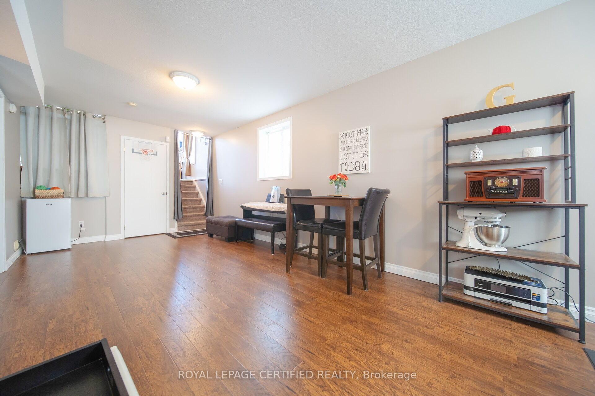 Photo 21 of 99 Simmonds Drive, Guelph, Victoria North — HOMEH