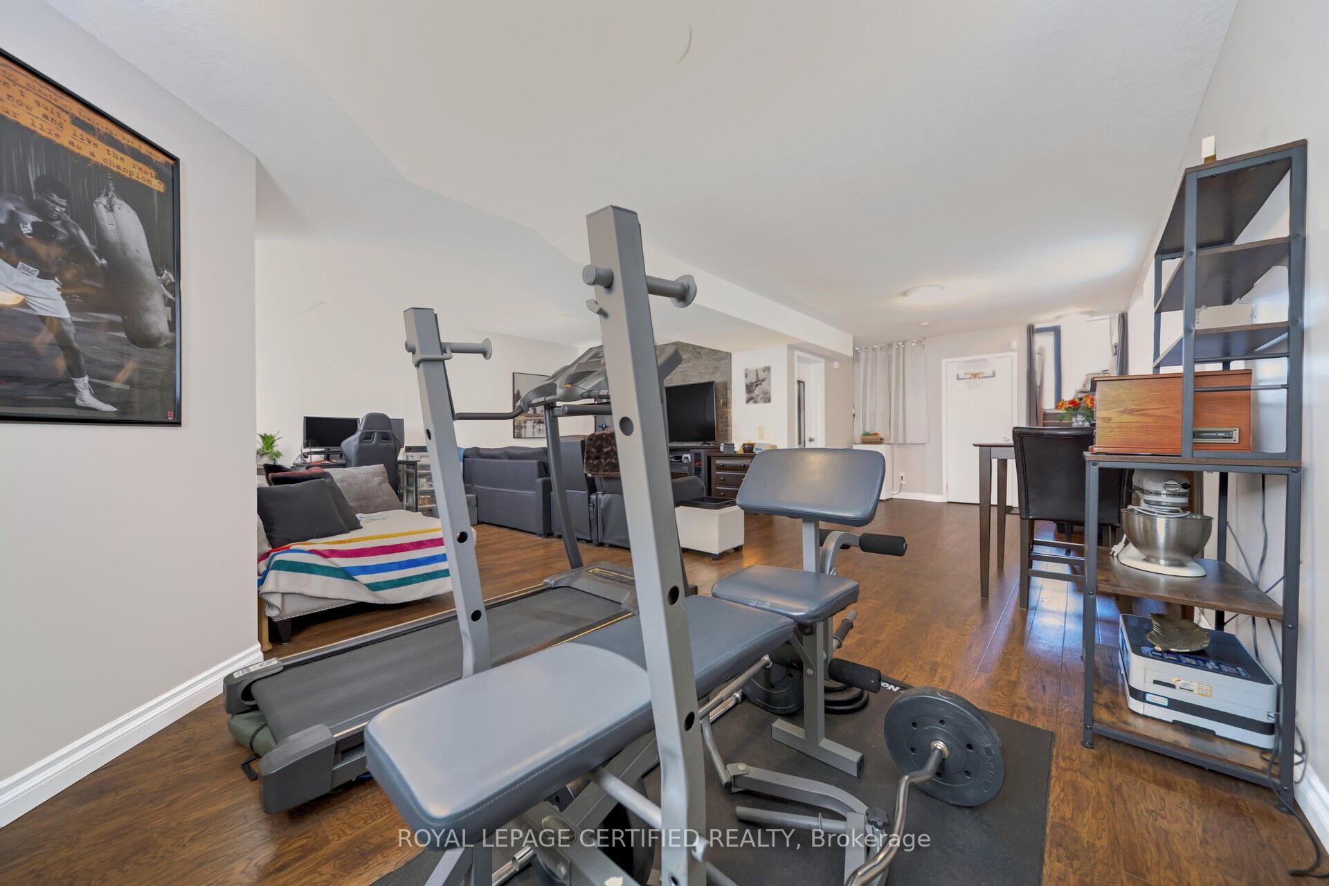 Photo 34 of 99 Simmonds Drive, Guelph, Victoria North — HOMEH