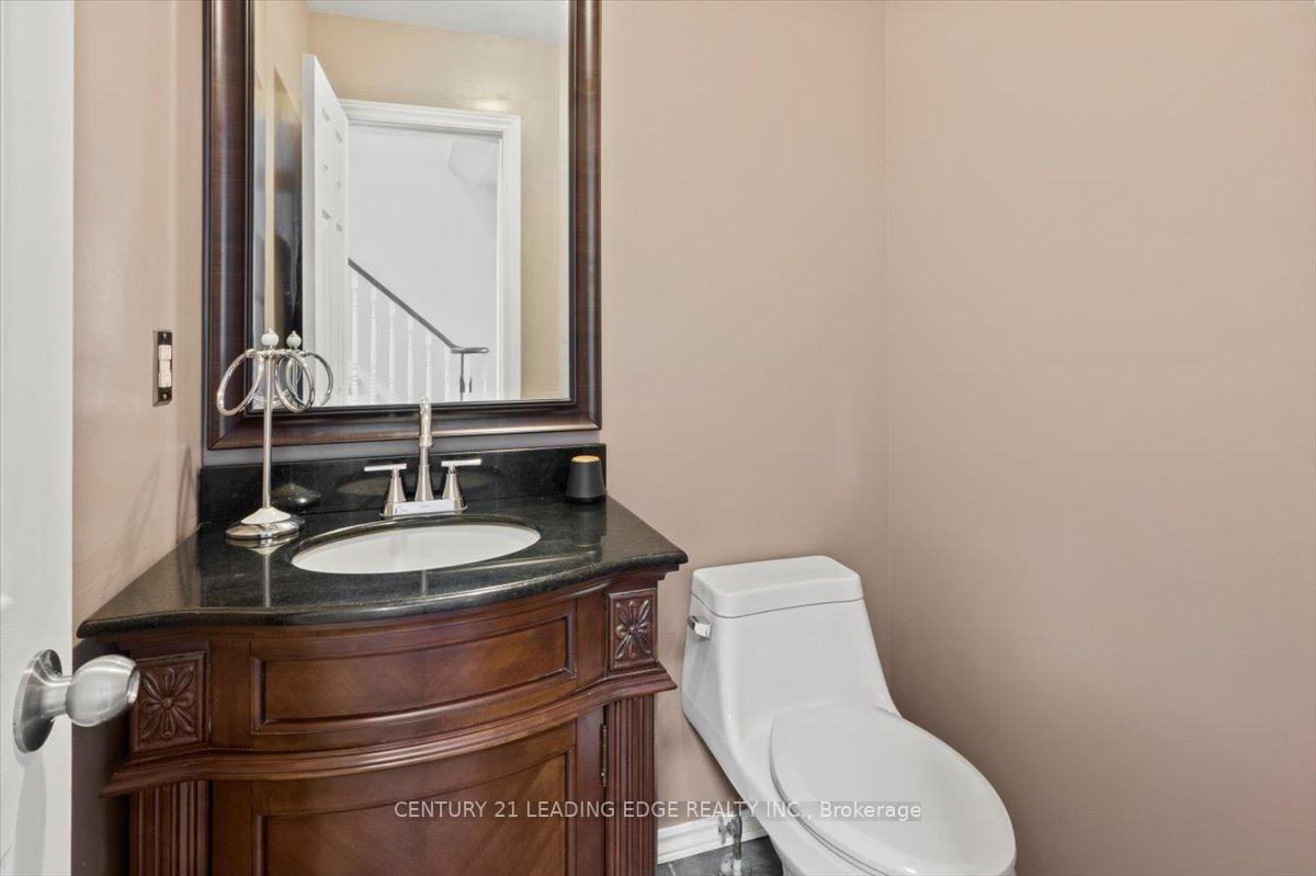 Photo 7 of 50 Tawn Crescent, Ajax, Central — HOMEH