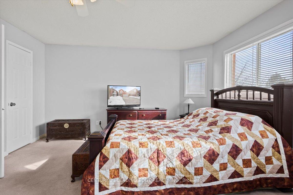 Photo 27 of 50 Tawn Crescent, Ajax, Central — HOMEH