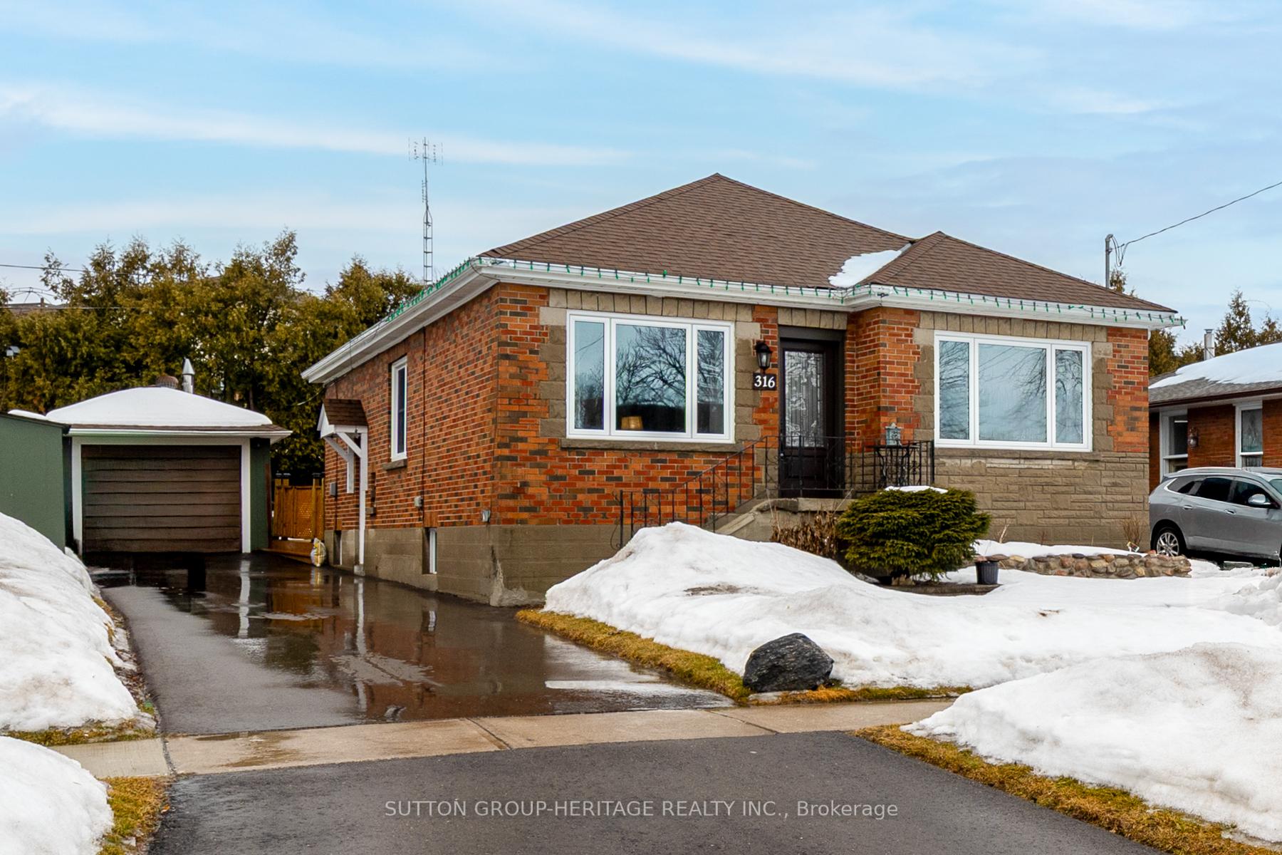 Photo 1 of 316 Central Park Boulevard S, Oshawa, Central — HOMEH