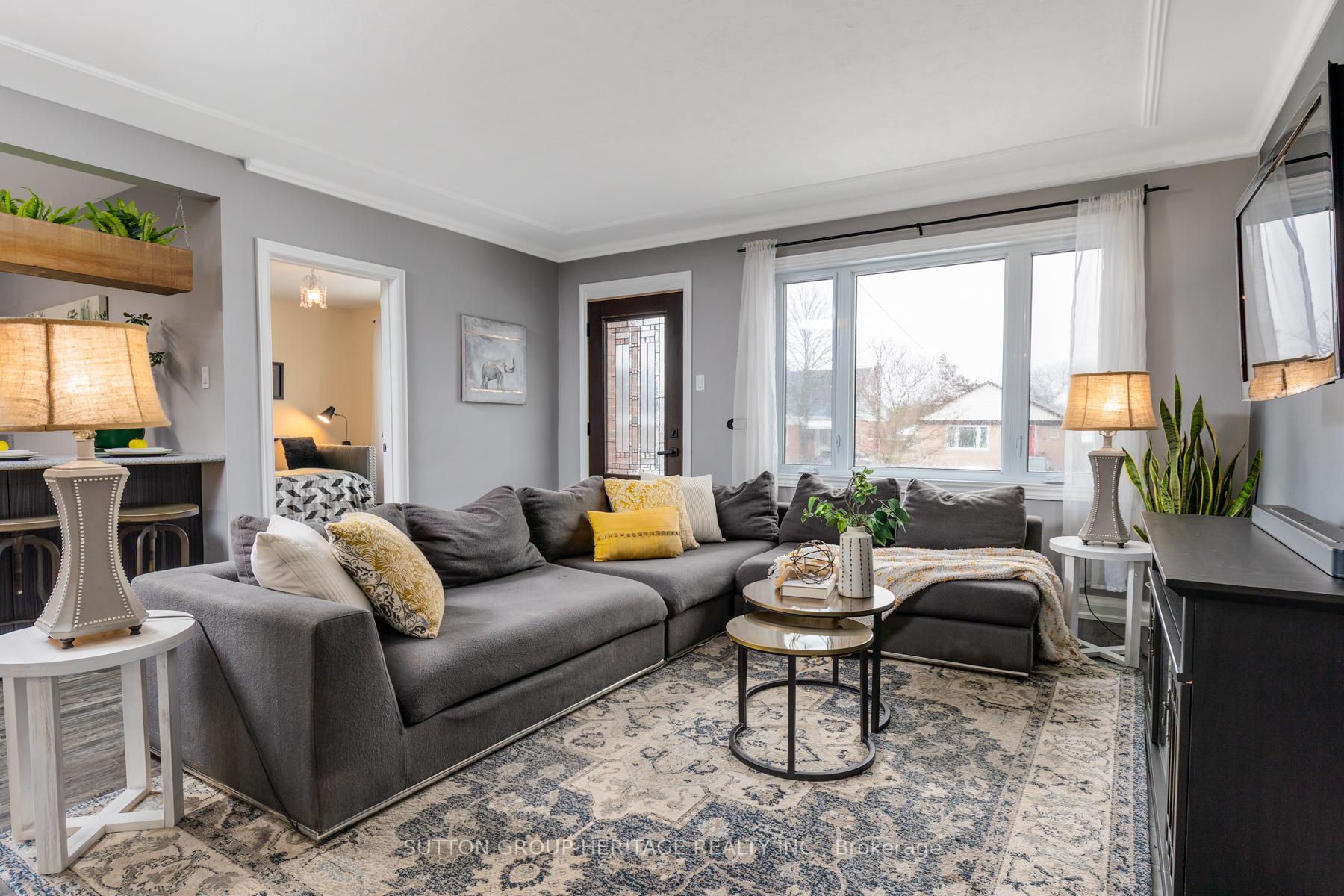 Photo 5 of 316 Central Park Boulevard S, Oshawa, Central — HOMEH