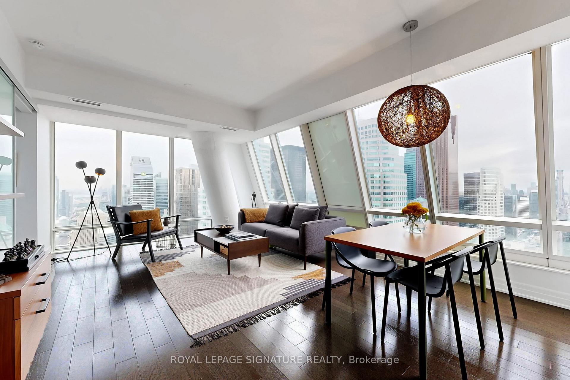 Photo 28 of Unit 5204, 8 The Esplanade, Toronto, Waterfront Communities — HOMEH