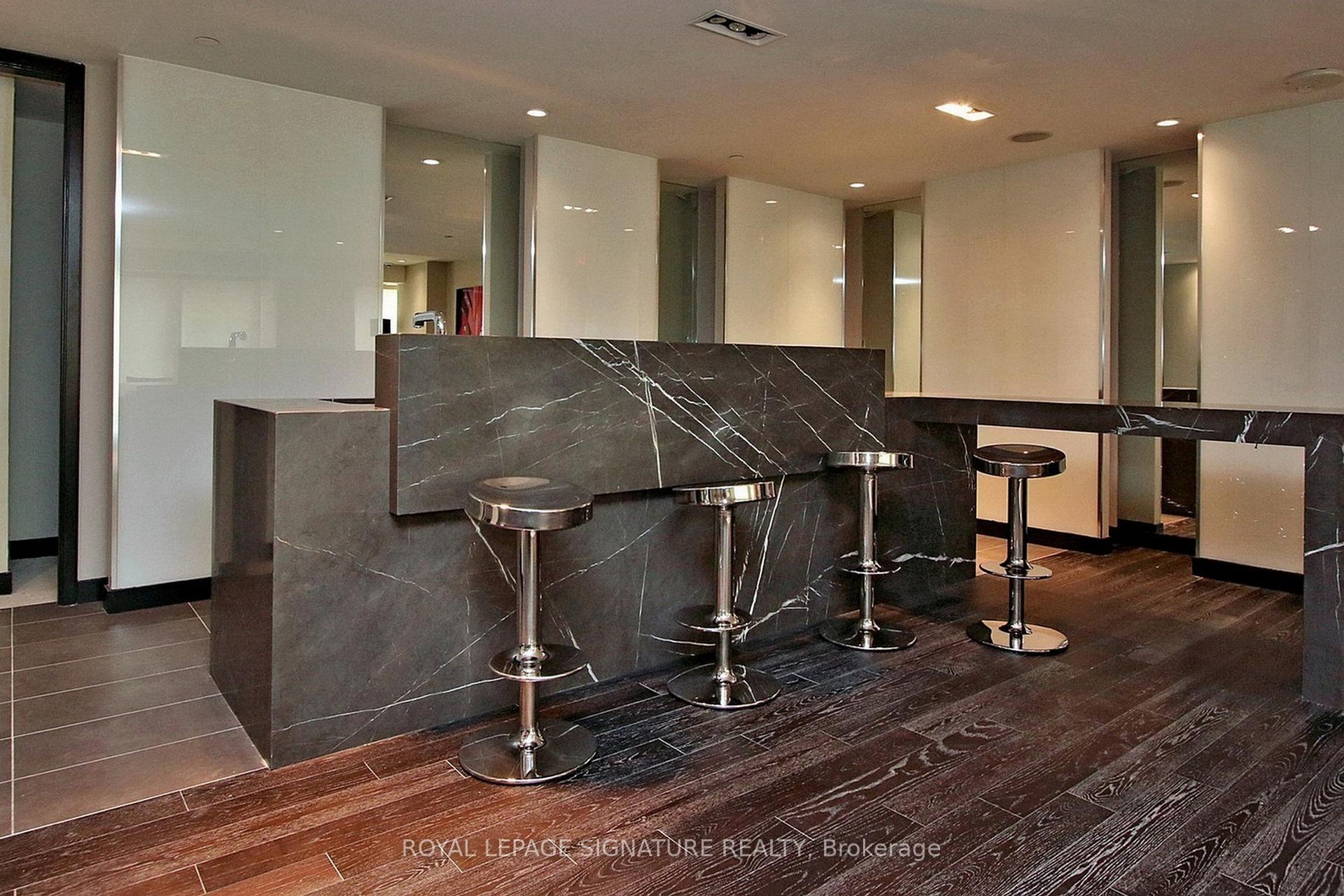 Photo 33 of Unit 5204, 8 The Esplanade, Toronto, Waterfront Communities — HOMEH