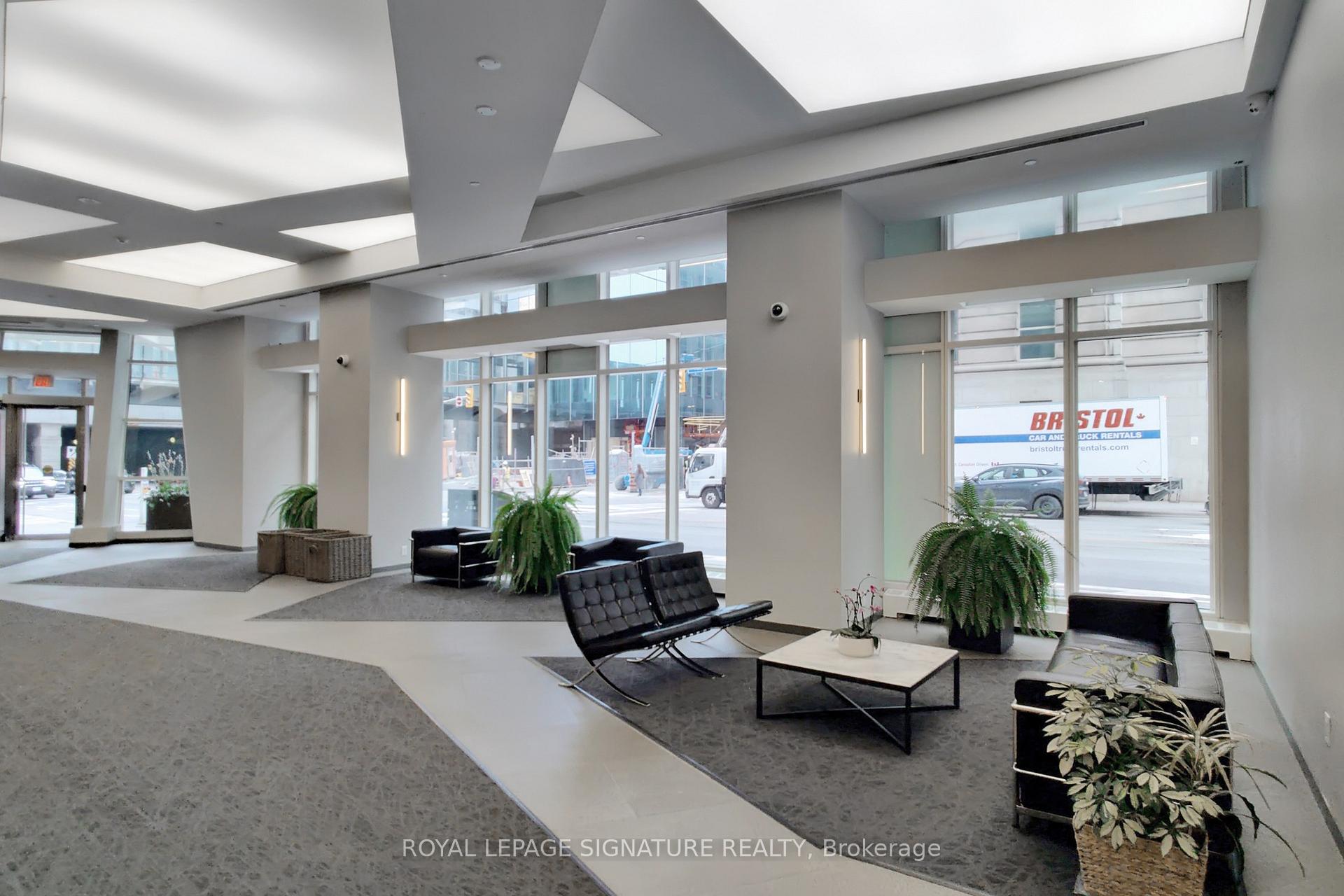 Photo 45 of Unit 5204, 8 The Esplanade, Toronto, Waterfront Communities — HOMEH